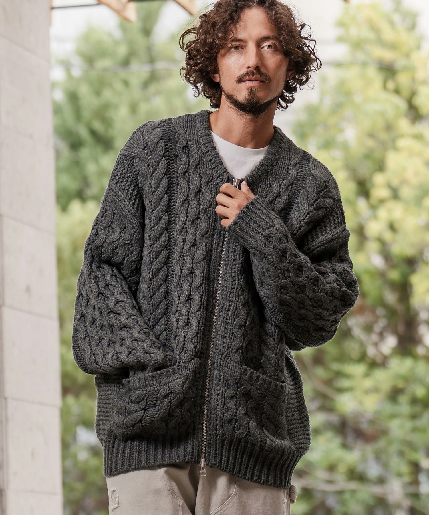 BEARDSLEY ZIPニットブルゾン　ブラック グラフィックZIPニットブルゾン｜WEGO（ウィゴー） – WEGO ONLINE STORE