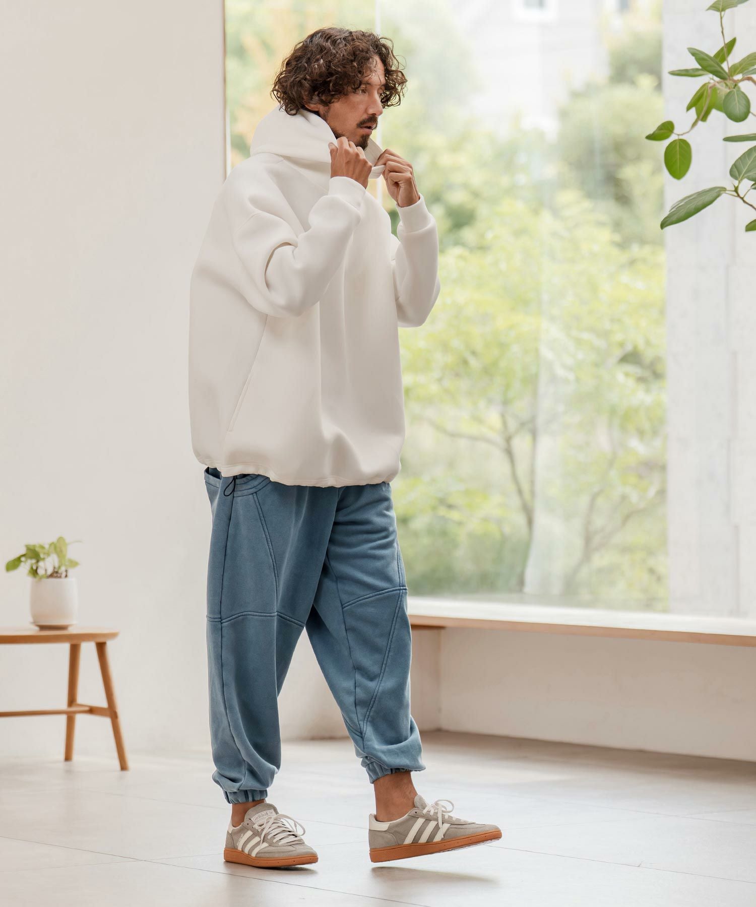 一部サイズ・カラー予約販売3月下旬～4月上旬】【CAMBIO(カンビオ)】裏