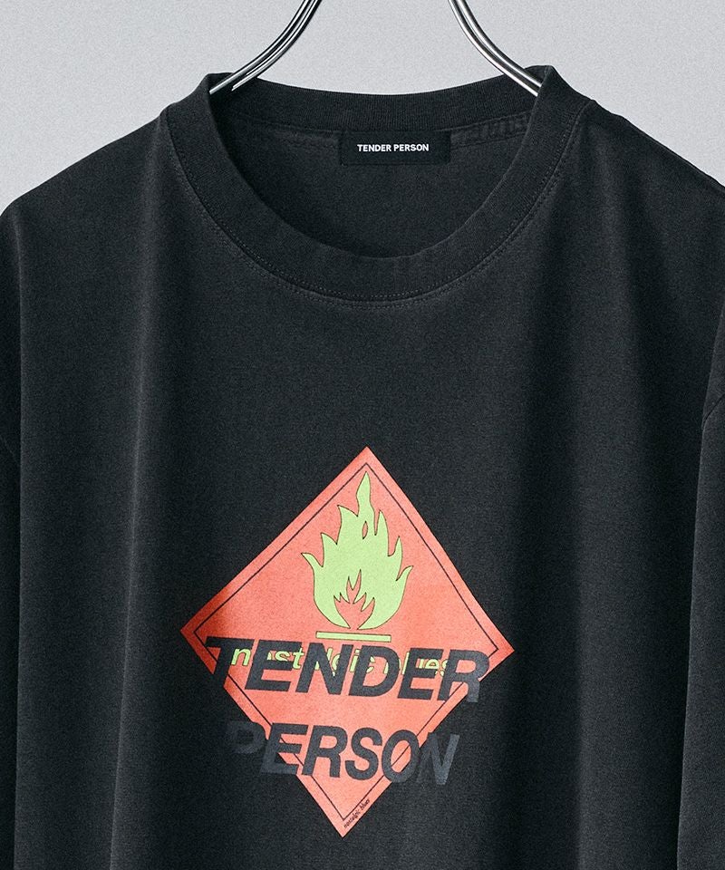 TENDER PERSON(テンダーパーソン)】MASSIVE LOGO TEE Tシャツ(NRB-4228