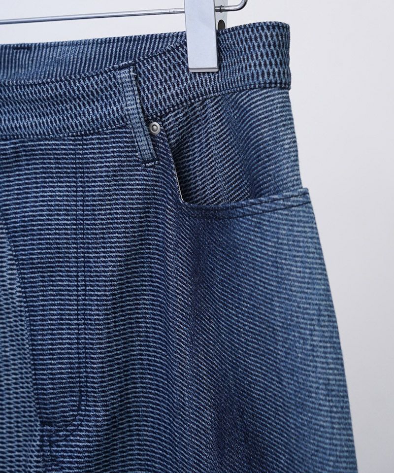 30%OFF【HATRA(ハトラ)】Mirage Bleach Denim ワイドデニムパンツ(BT07