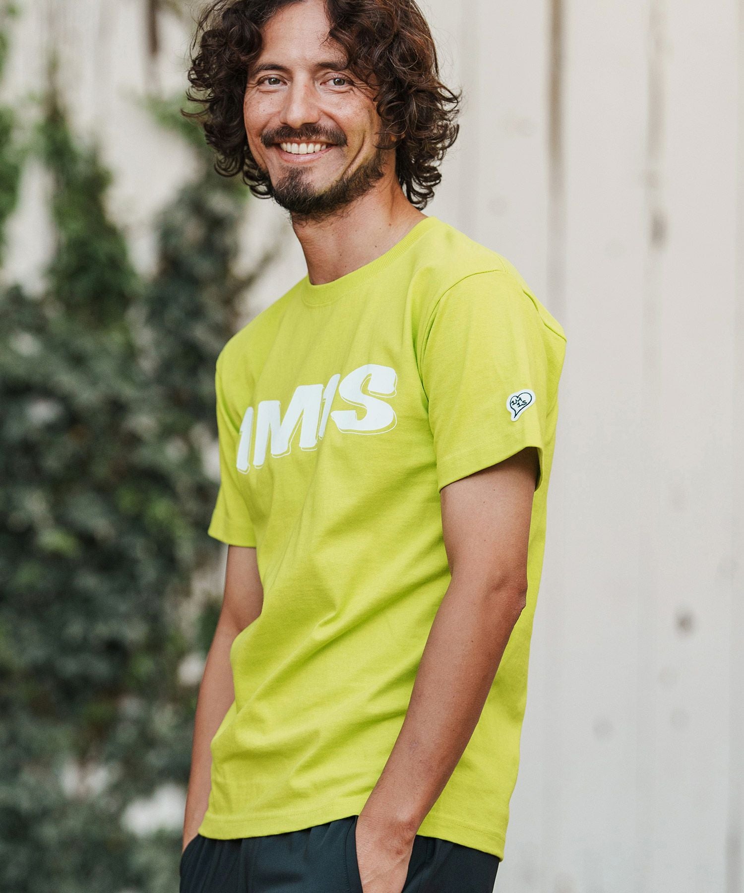 1minute 1second(ワンミニットワンセカンド)】1M1S bold print T-shirt