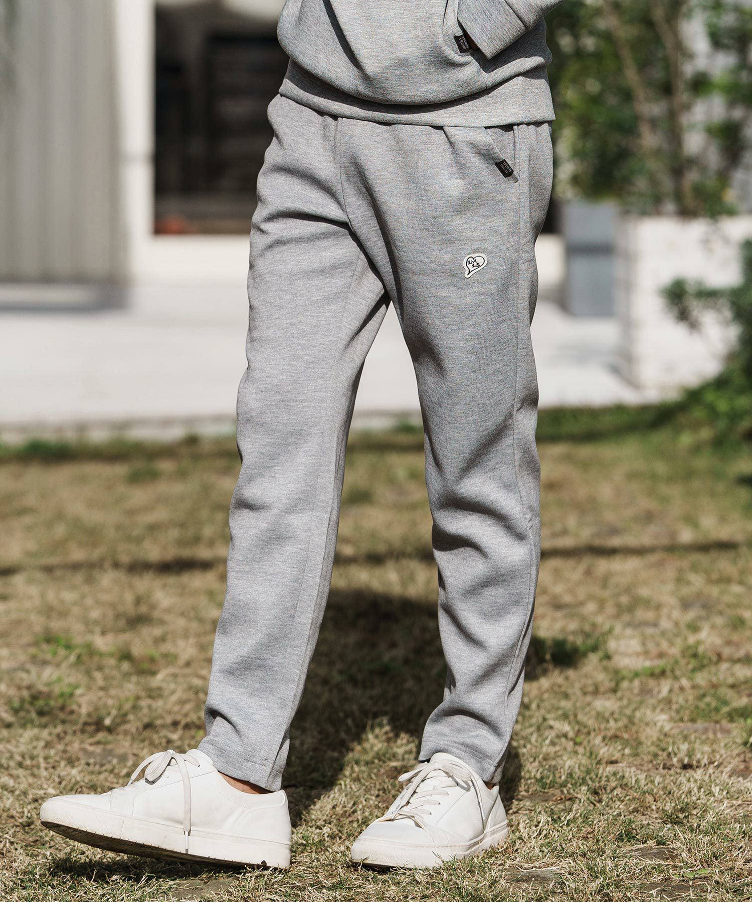 1minute1secondテーパードパンツ(1M24F130) 1minute 1second(ワンミニットワンセカンド)】cardboard knit pants