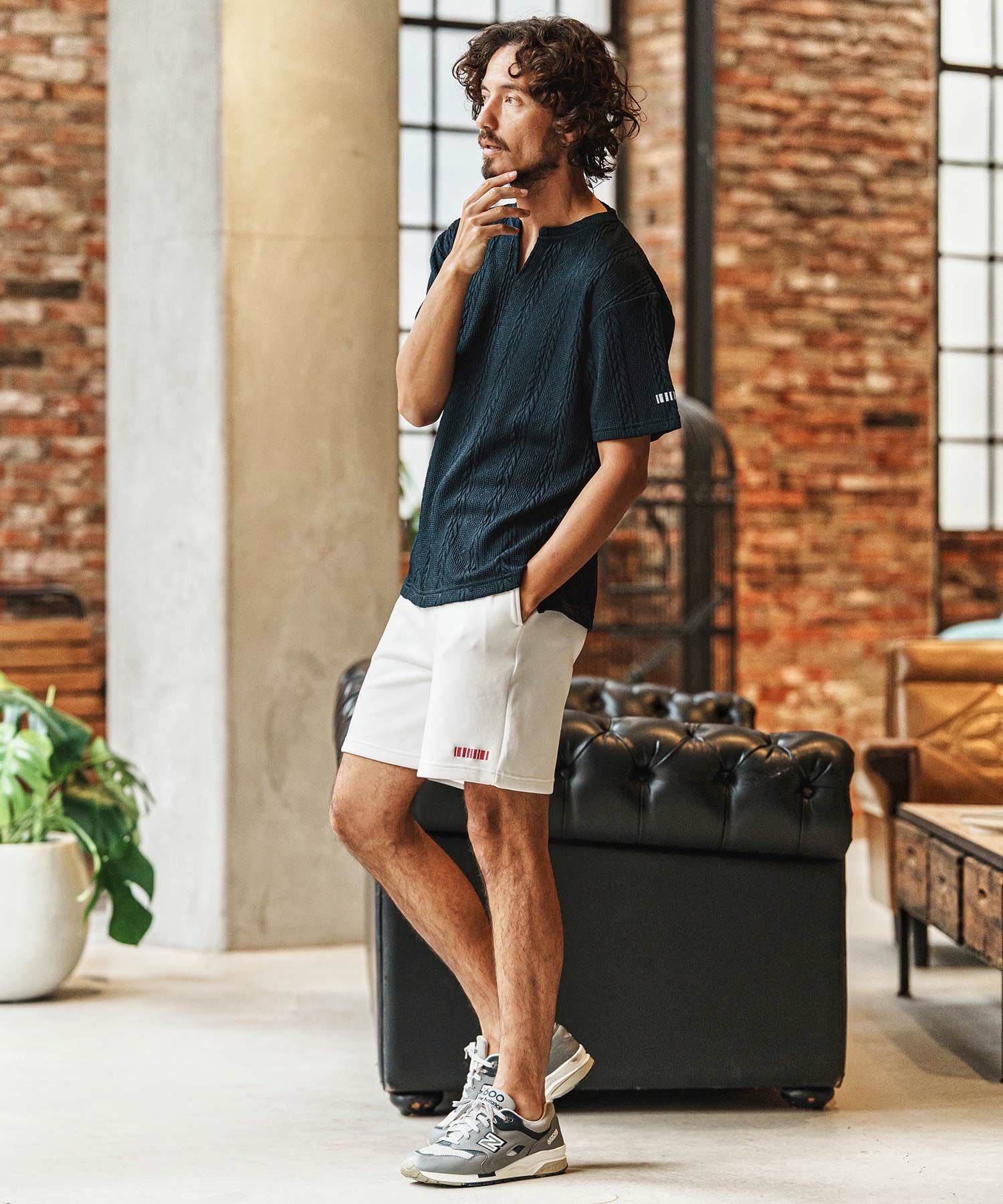 felkod(フィルコッド)】Barcode Embroidery Cardboard Knit Short