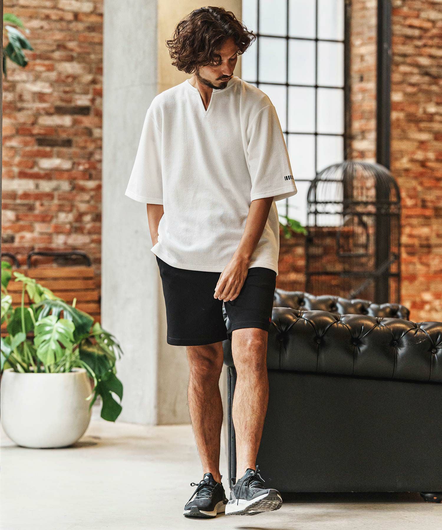 felkodショートパンツ(F25S150)　top gray　M felkod(フィルコッド)】Barcode Embroidery Cardboard Knit Short