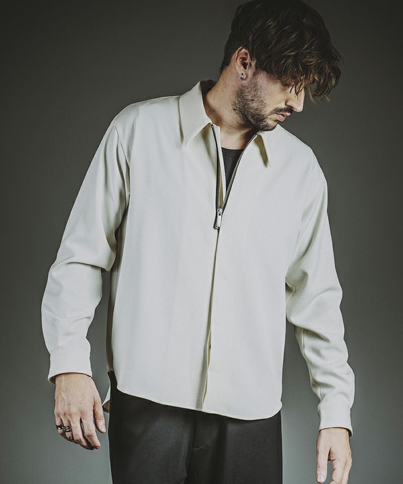 60%OFF【NO ID.(ノーアイディー)】ｽﾀﾝﾄﾞｶﾗｰﾊｰﾌｽﾘｰﾌﾞZIP-SH シャツ