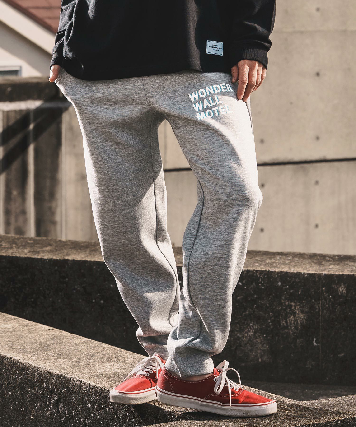30%OFF【WONDER WALL MOTEL(ワンダーウォールモーテル)】Tapered Sweat
