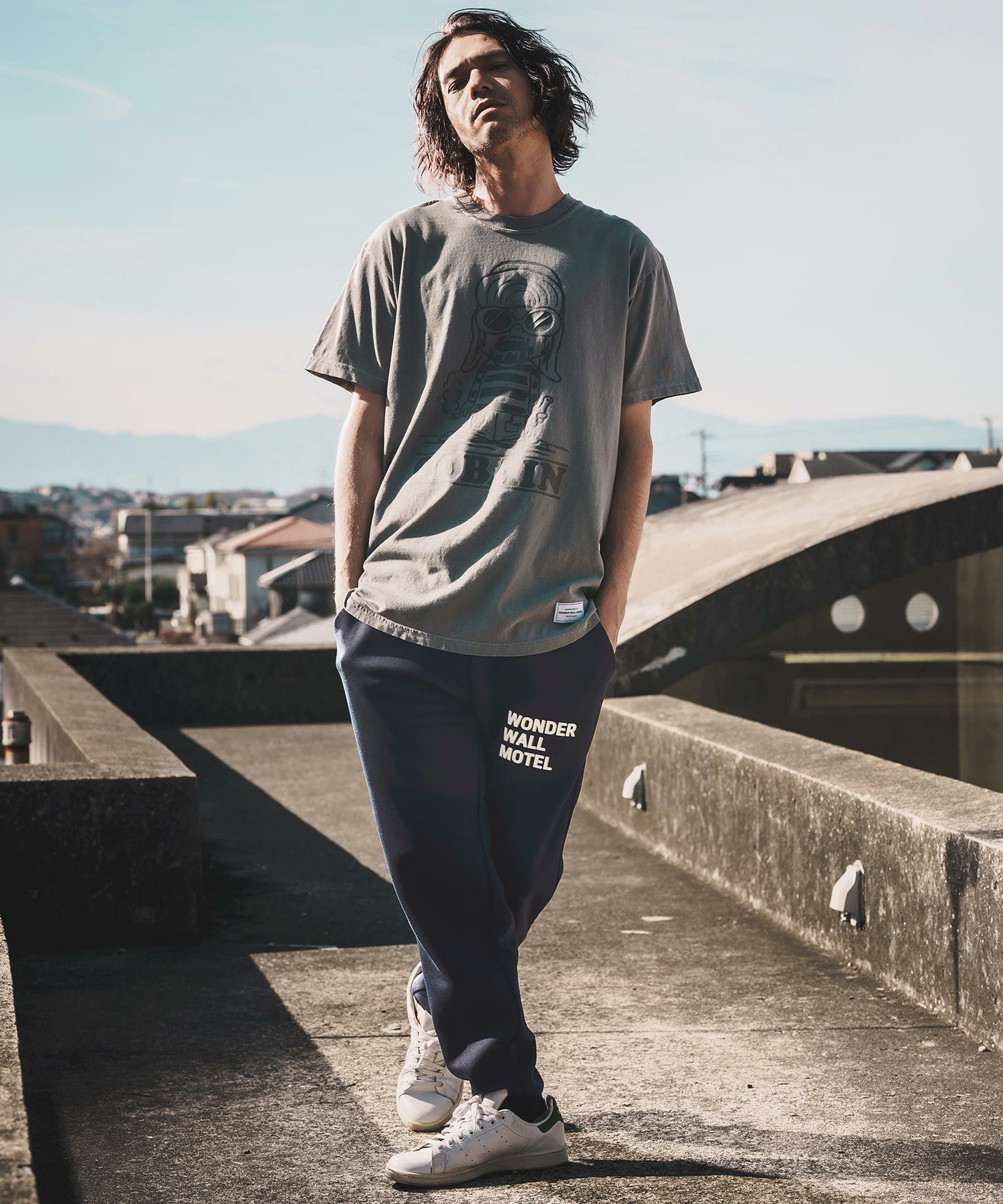 30%OFF【WONDER WALL MOTEL(ワンダーウォールモーテル)】Tapered Sweat