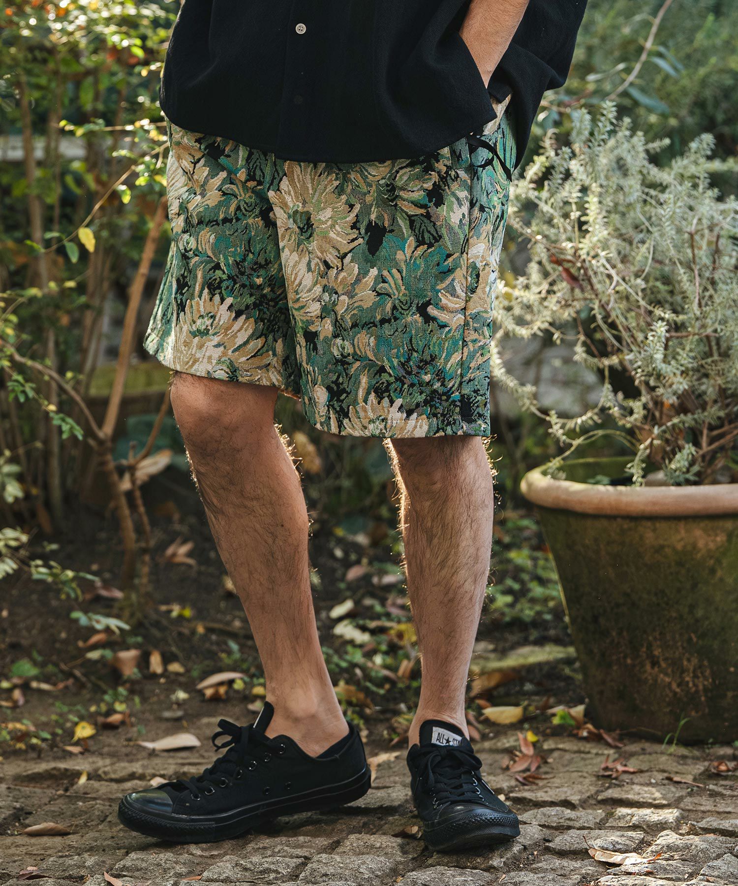 CAMBIO(カンビオ)】Botanical Gobelin Textile Short Pants