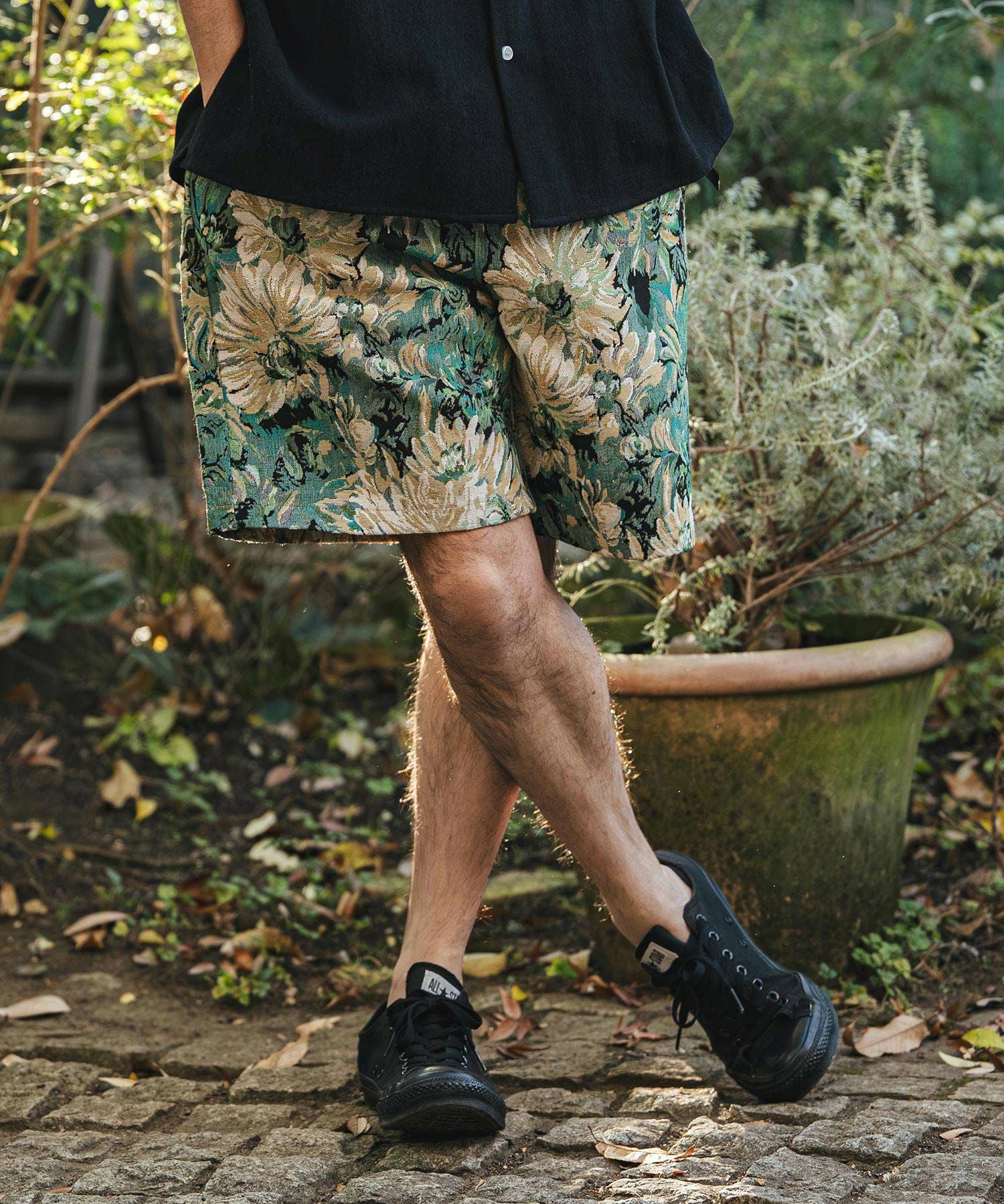 CAMBIO(カンビオ)】Botanical Gobelin Textile Short Pants