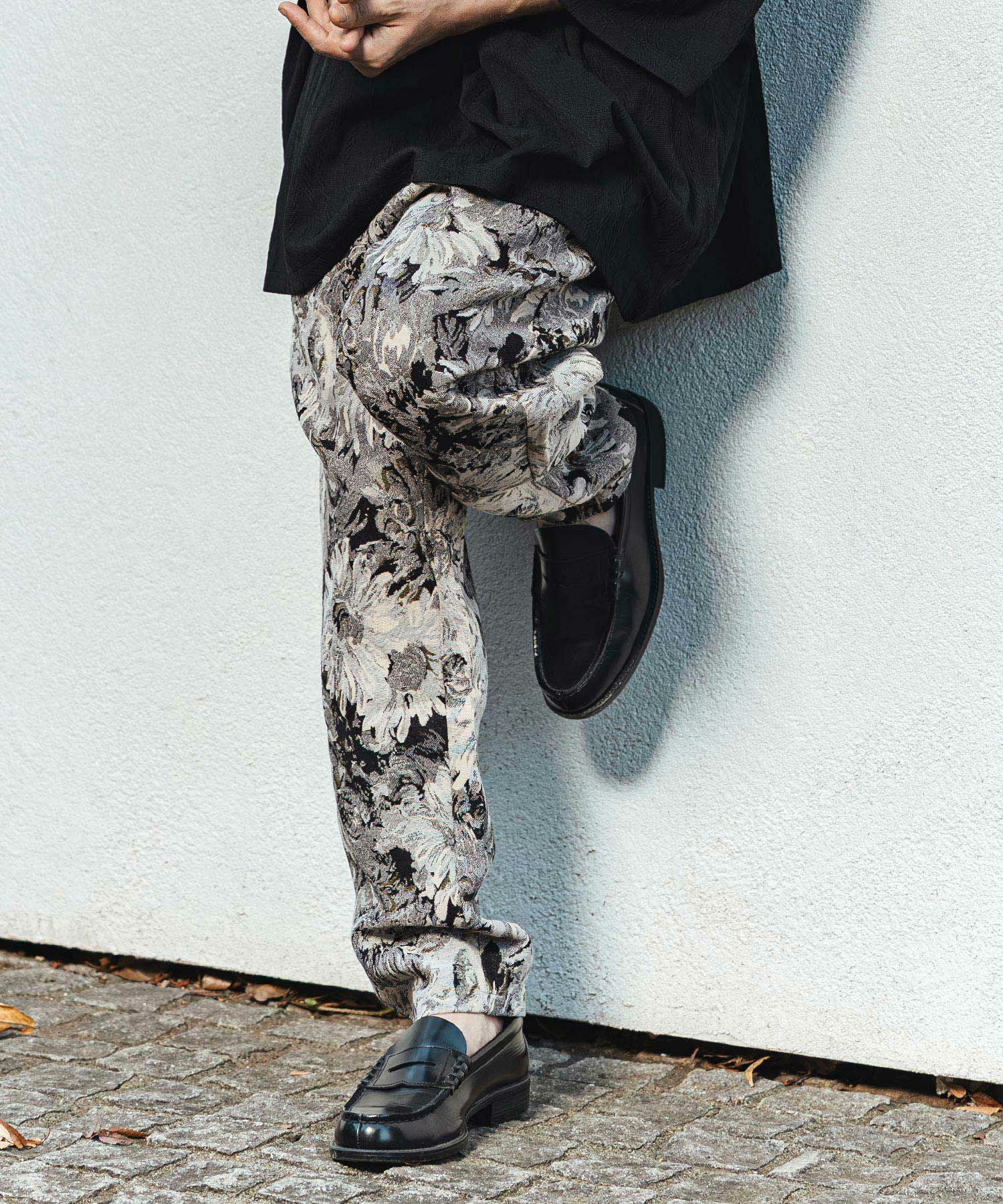 CAMBIO(カンビオ)】Botanical Gobelin Textile Wide Balloon Pants