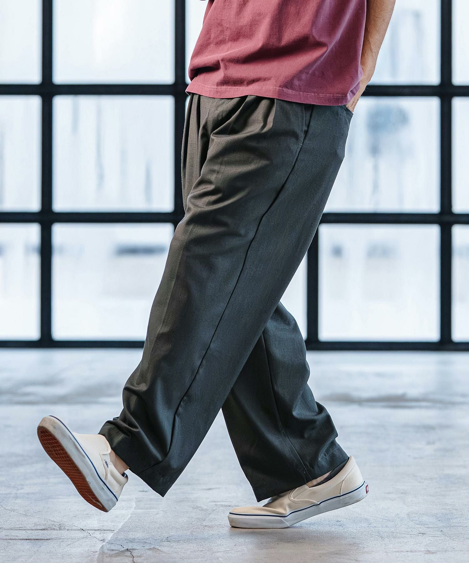 CAMBIO(カンビオ)】TR Two Tuck Pants テーパードパンツ(AI-261-009
