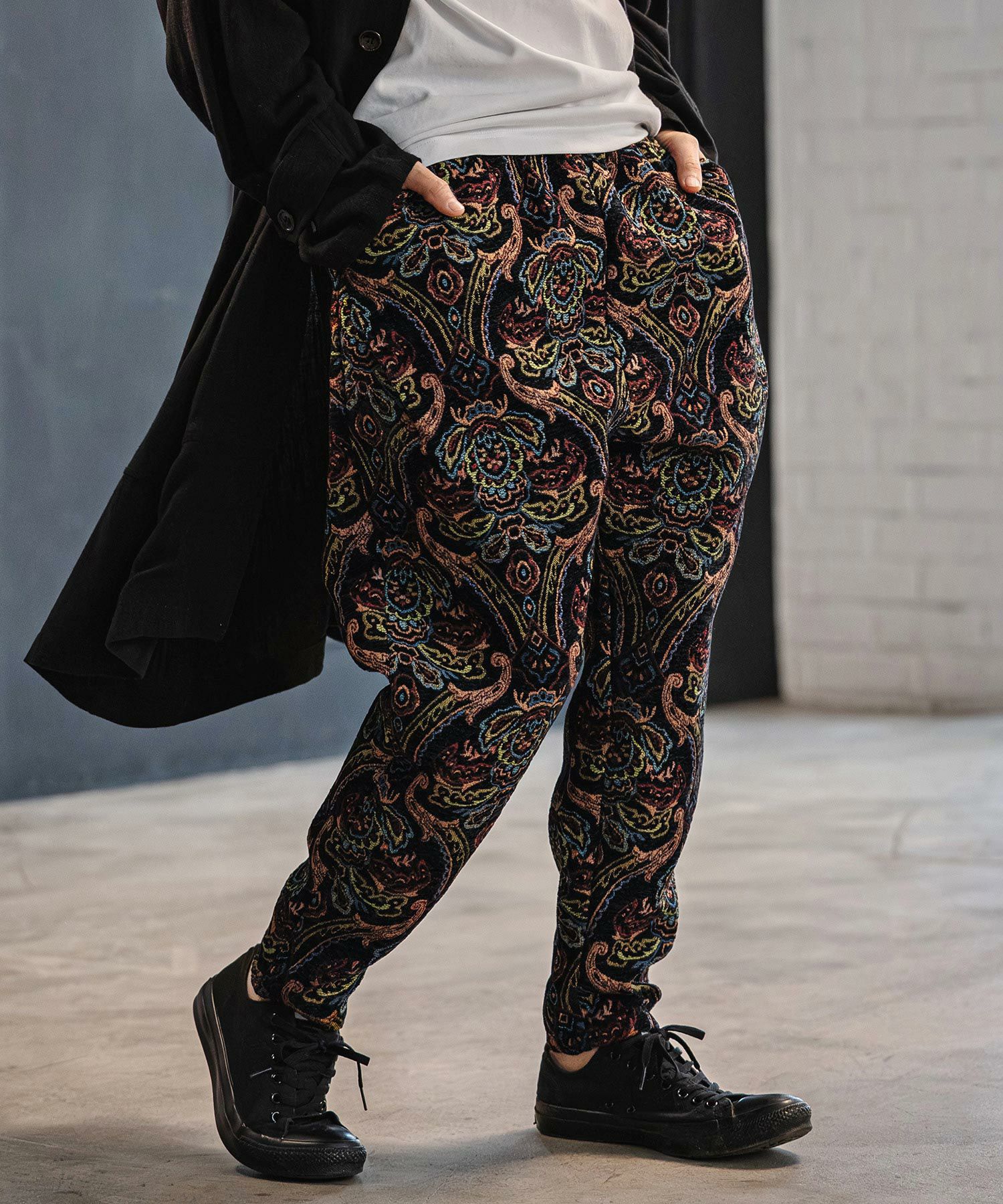 CAMBIO(カンビオ)】 Antique Motif Gobelin Balloon Pants バルーン