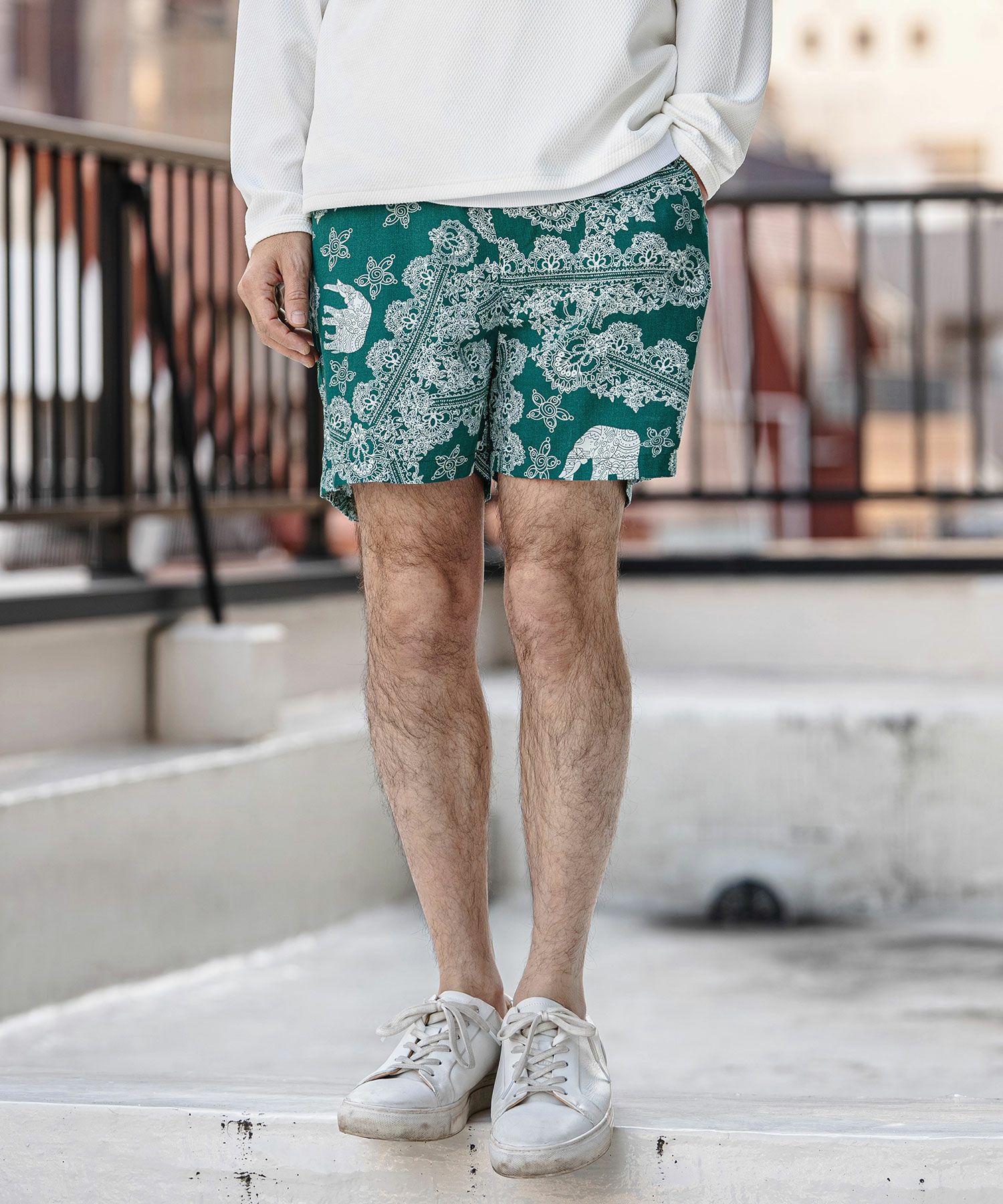 30%OFF【CAMBIO(カンビオ)】エスニックスタイル総柄ショートパンツ(CMB