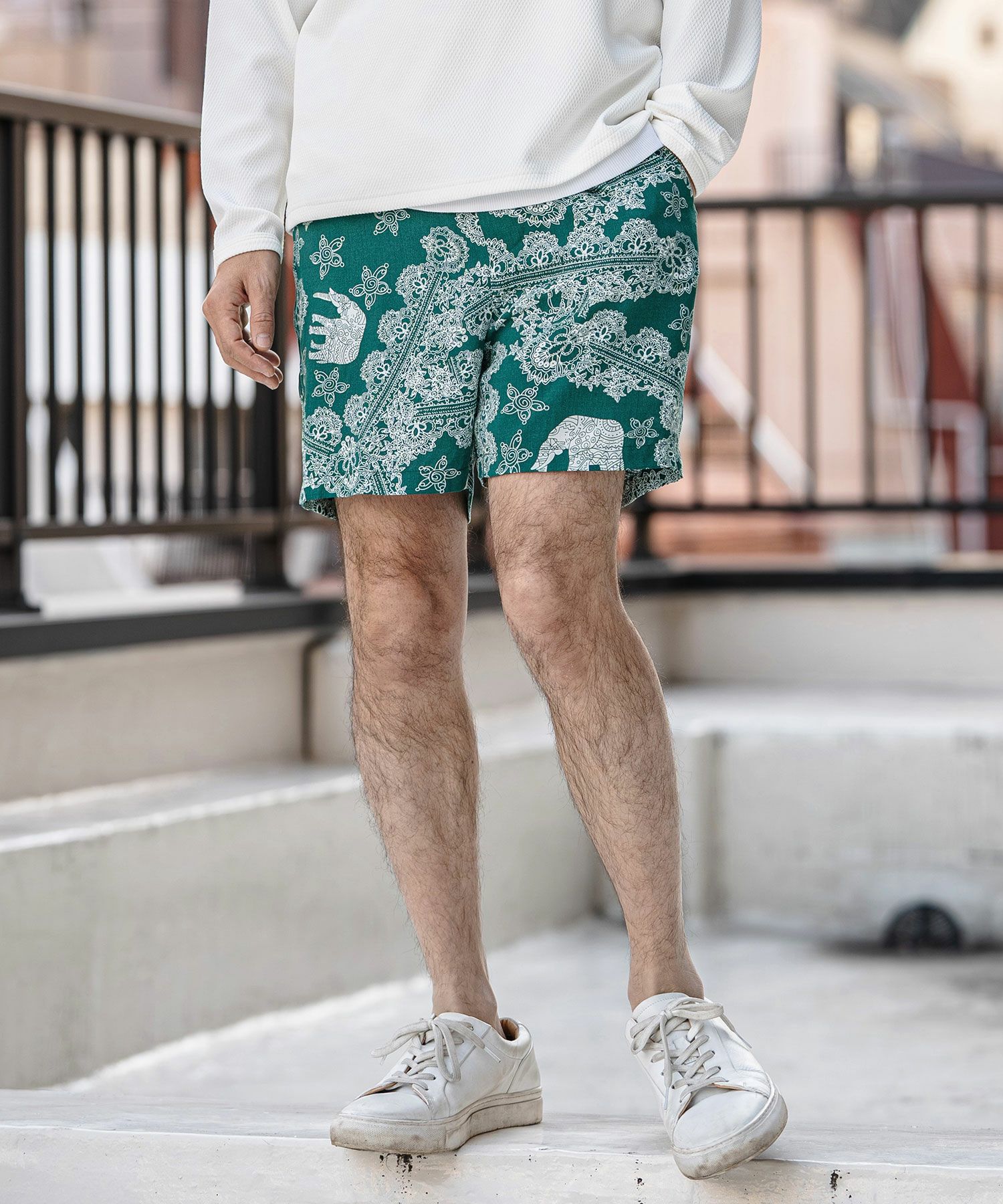 30%OFF【CAMBIO(カンビオ)】エスニックスタイル総柄ショートパンツ(CMB