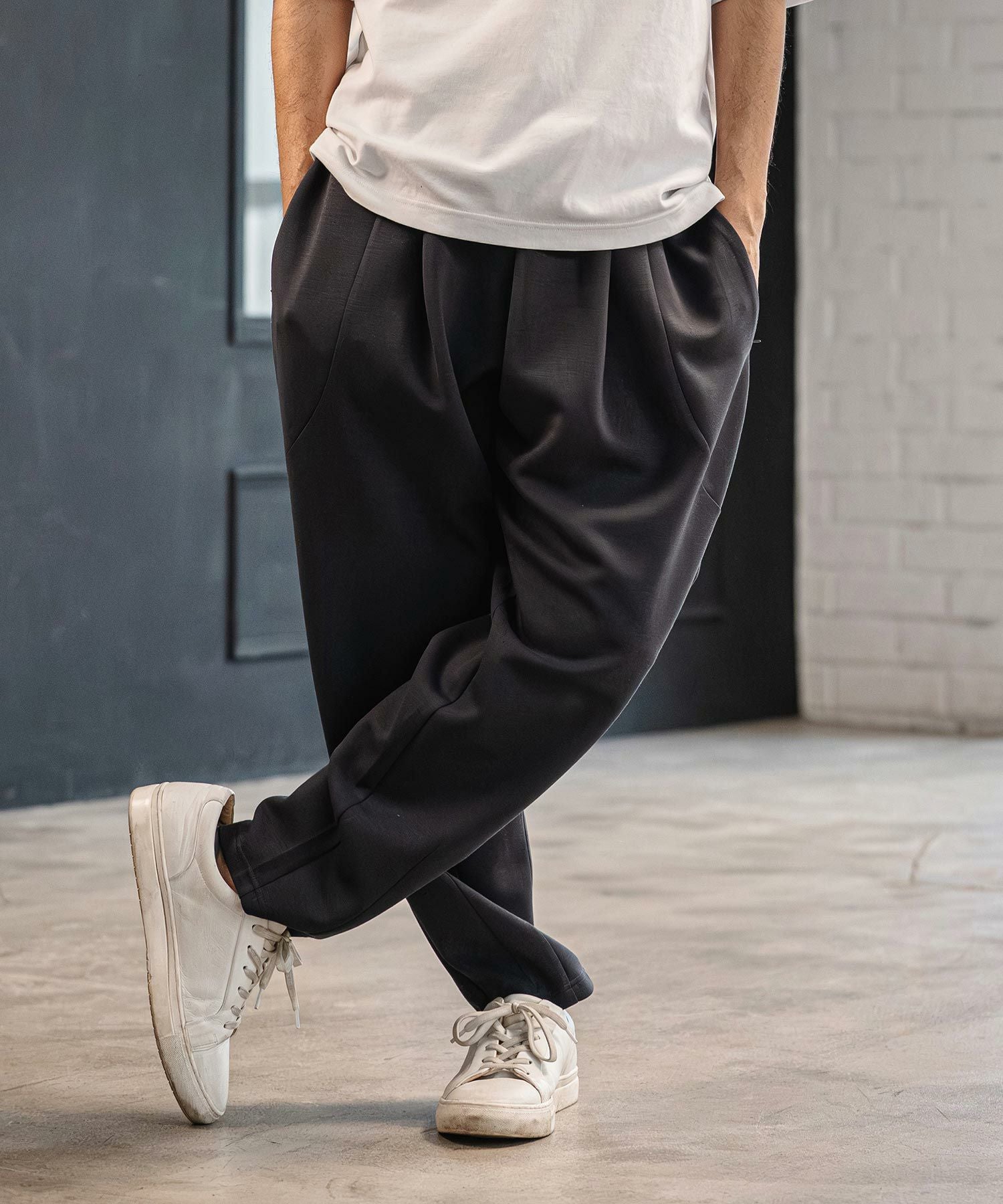 CAMBIO(カンビオ)】Lyocell Blend Lightweight Cardboard Knit Pants