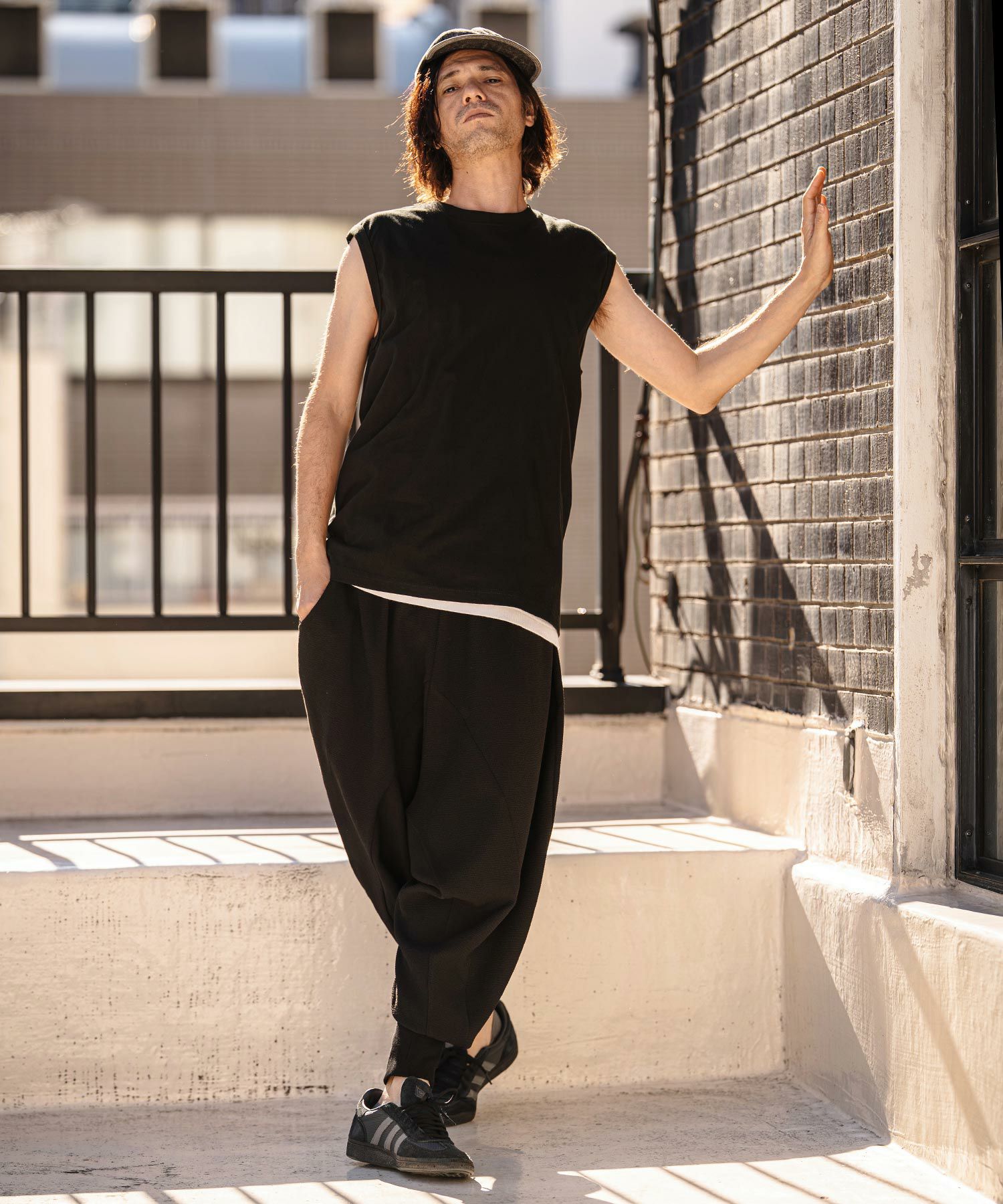 美品 cambio カンビオ サルエル ジョガー パンツ 30%OFF【CAMBIO(カンビオ)】3D Knit Like Slim Pants サルエルジョガー