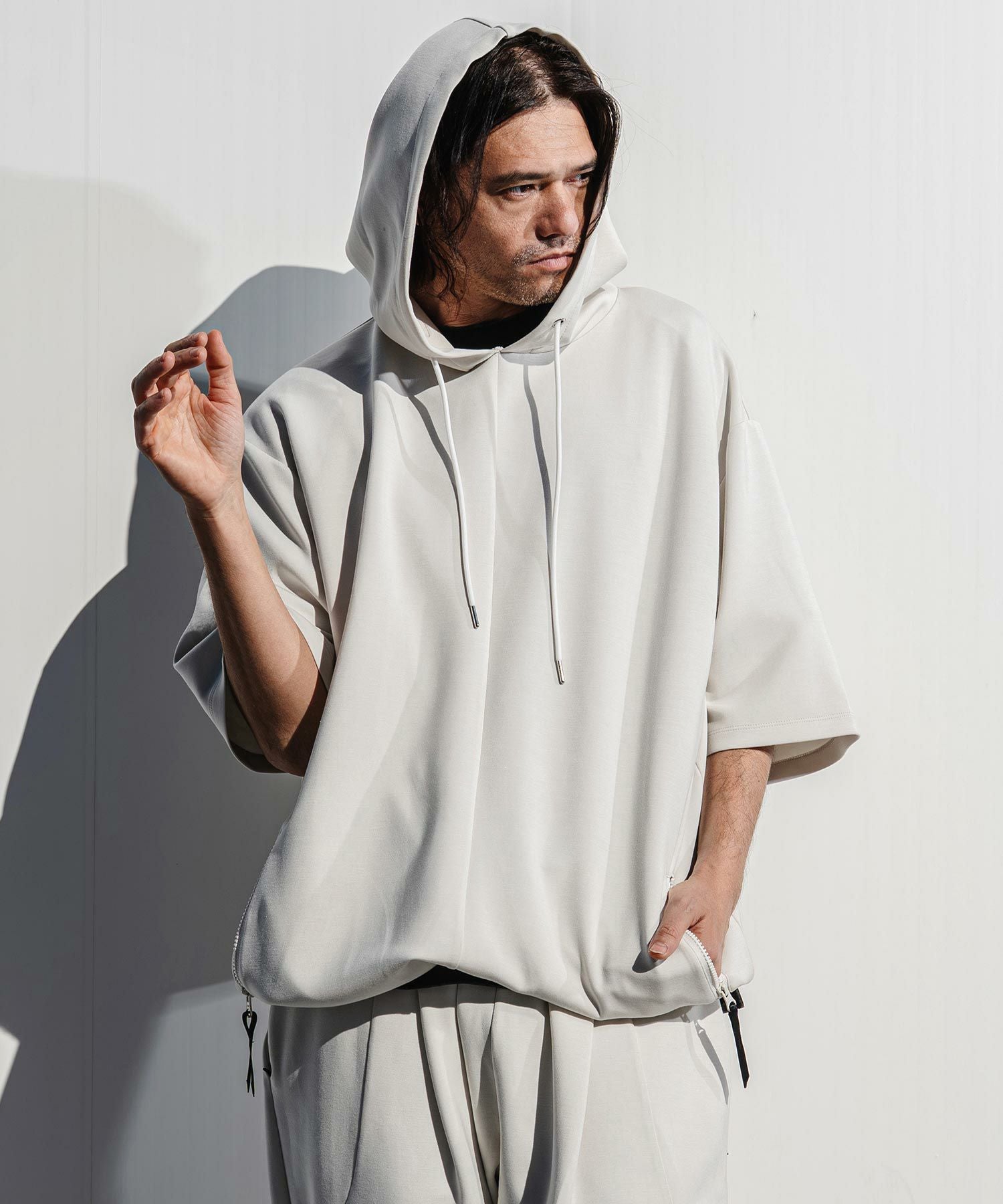 CAMBIO(カンビオ)】Lyocell Blend Lightweight Cardboard Knit Short