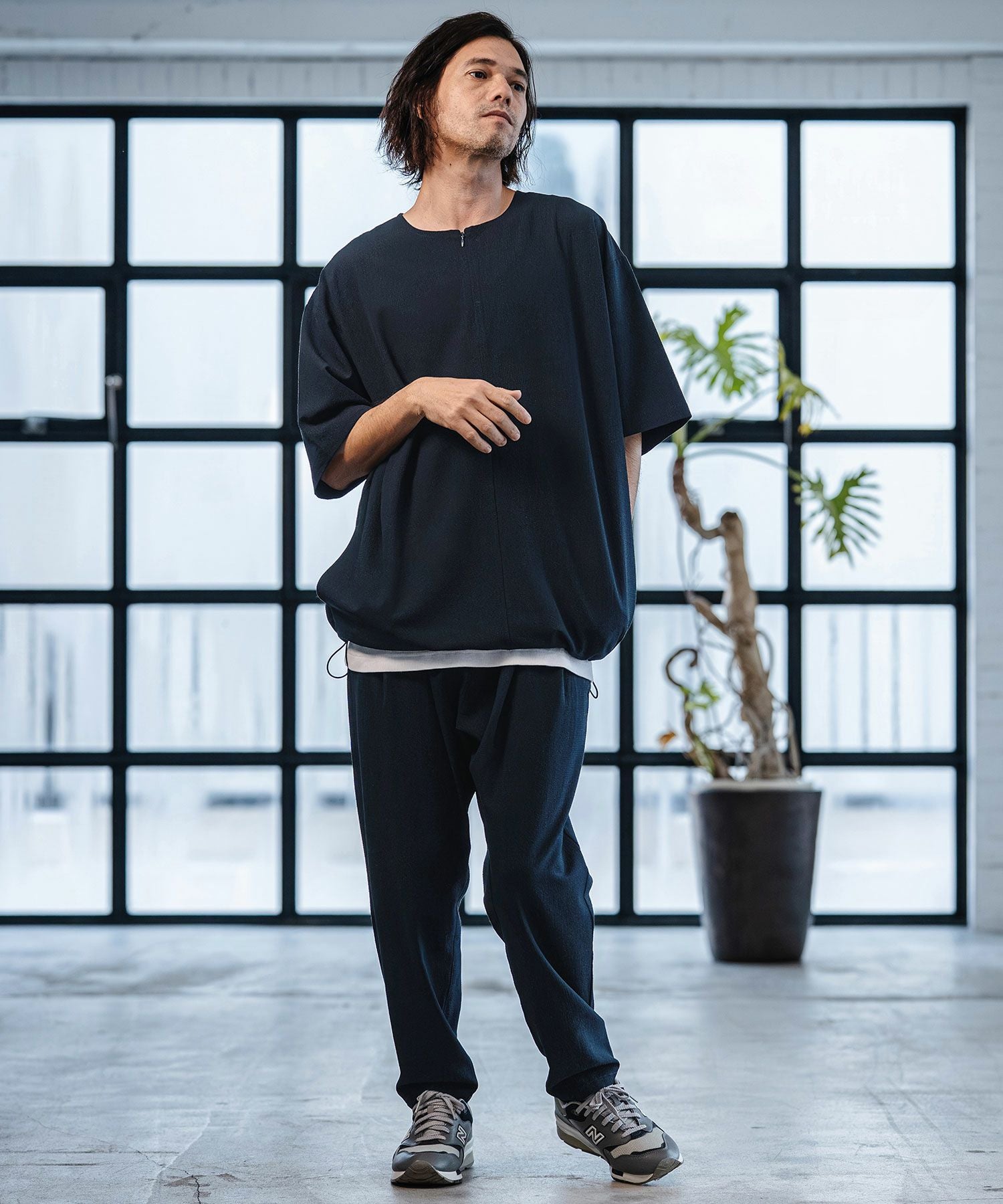 CAMBIO(カンビオ)】Stretch Seersucker Zip Henley Neck Short Sleeve