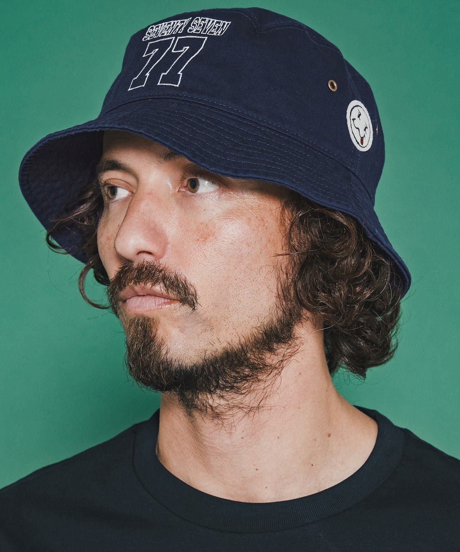 seventy seven(セブンティセブン)】embroidery bucket hat (77number