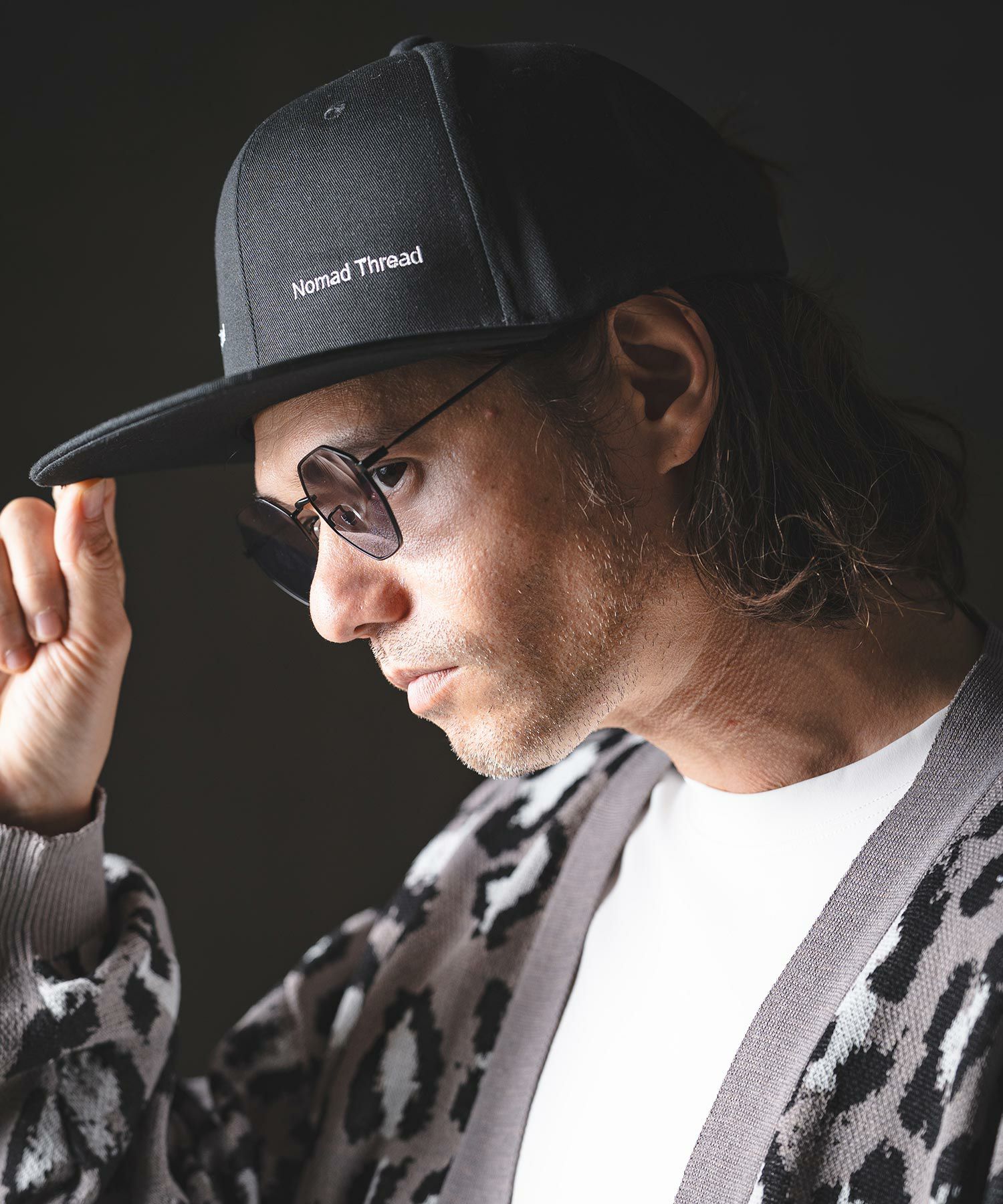 GLIMCLAP(グリムクラップ)】Embroidered Design Flat Cap ベースボール 