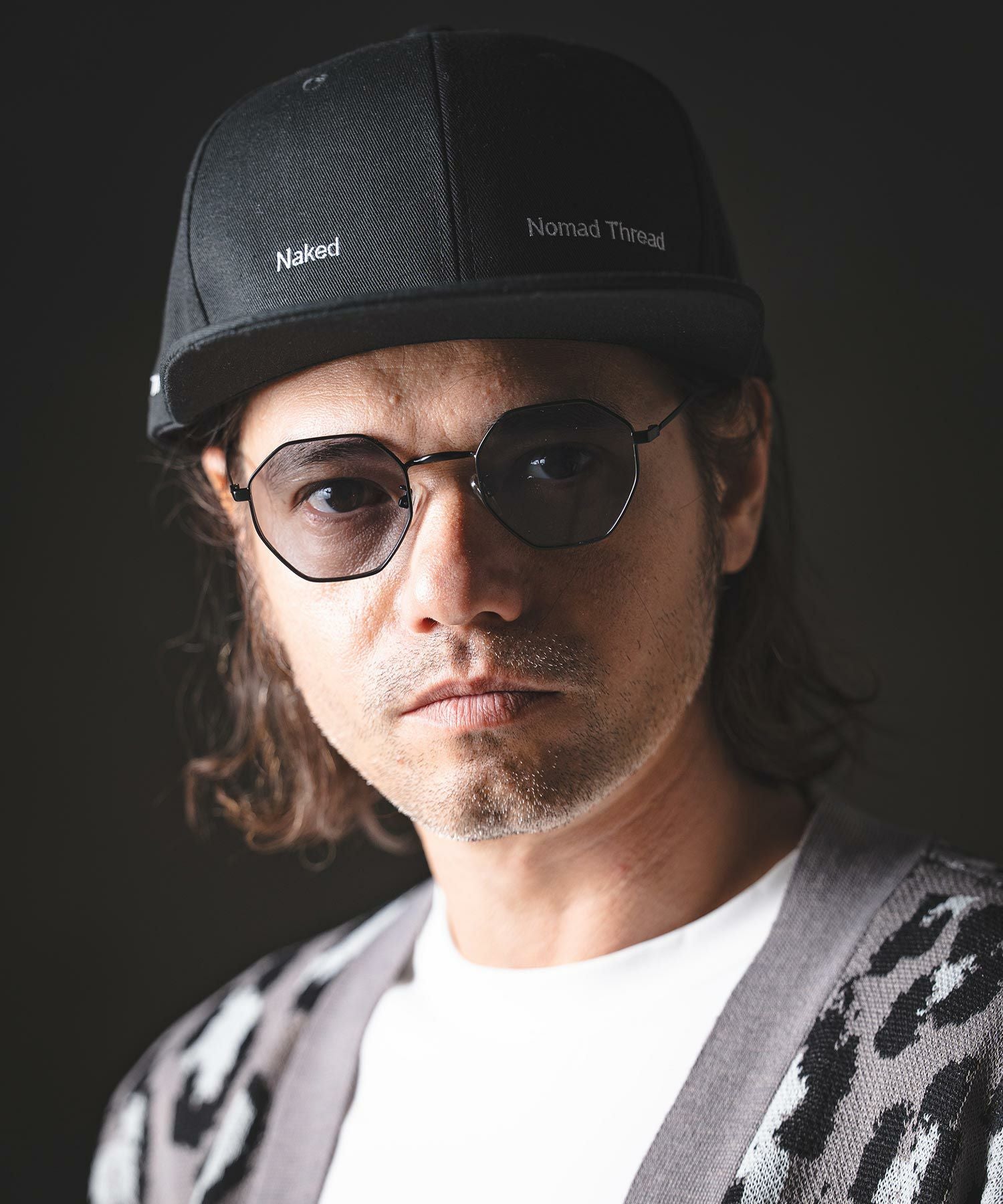 GLIMCLAP(グリムクラップ)】Embroidered Design Flat Cap ベースボール