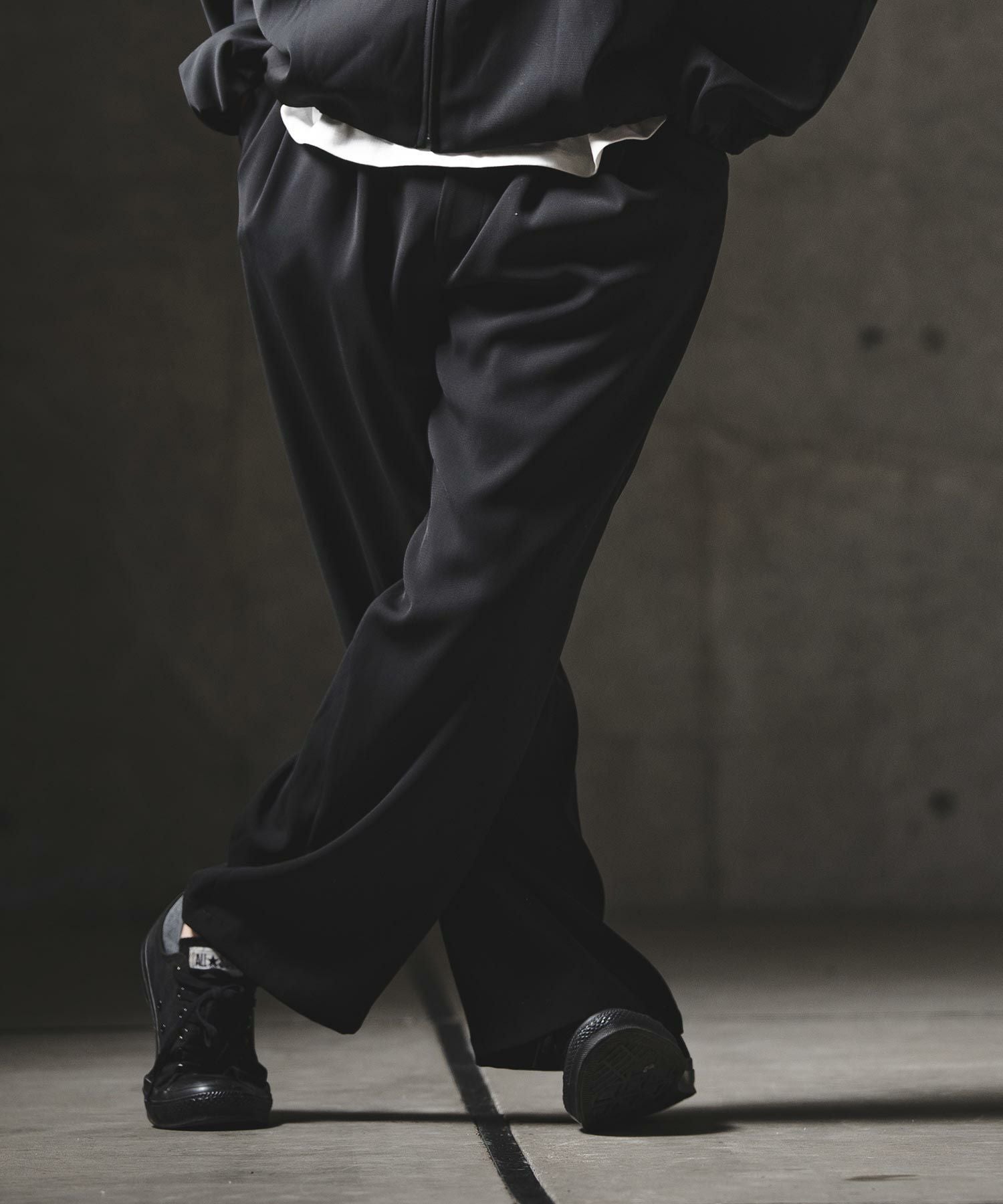 GLIMCLAP(グリムクラップ)】Original Textile Relaxed Fit Pants