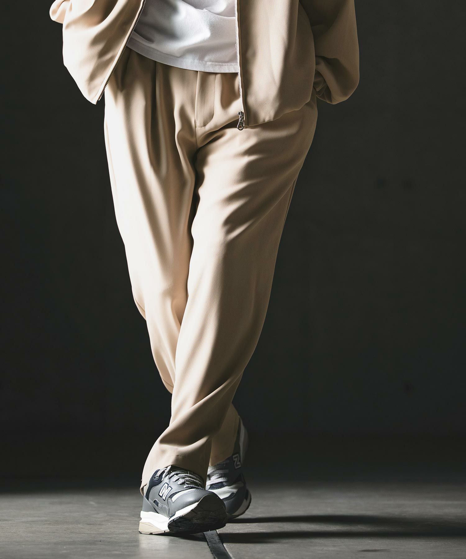 GLIMCLAP(グリムクラップ)】Relaxed Straight Trousers ワイド
