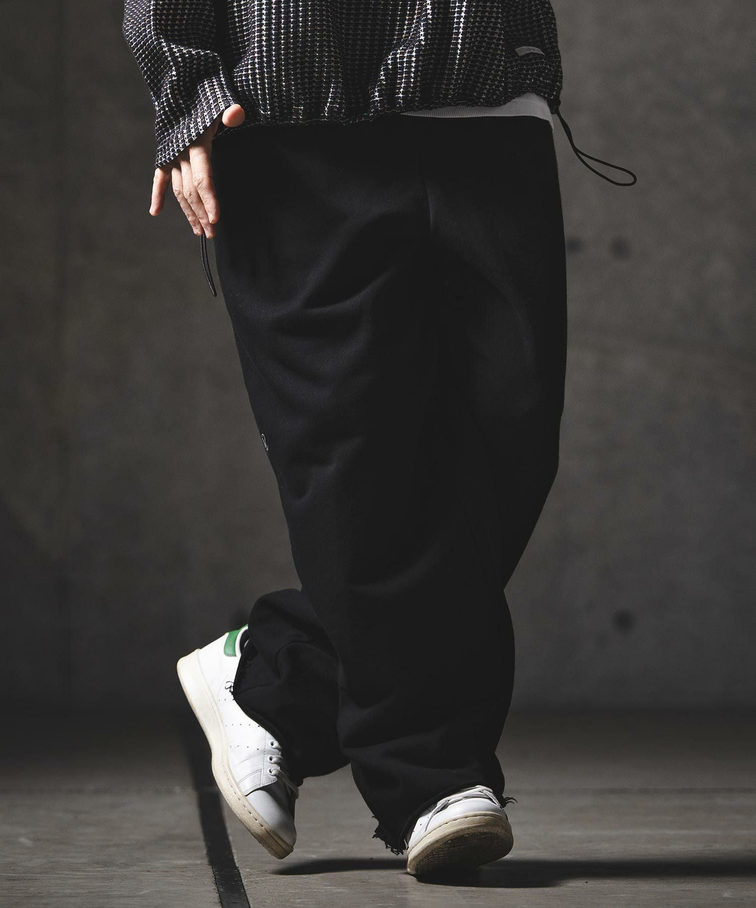 GLIMCLAP(グリムクラップ)】Printed Design Sweat Pants スウェット