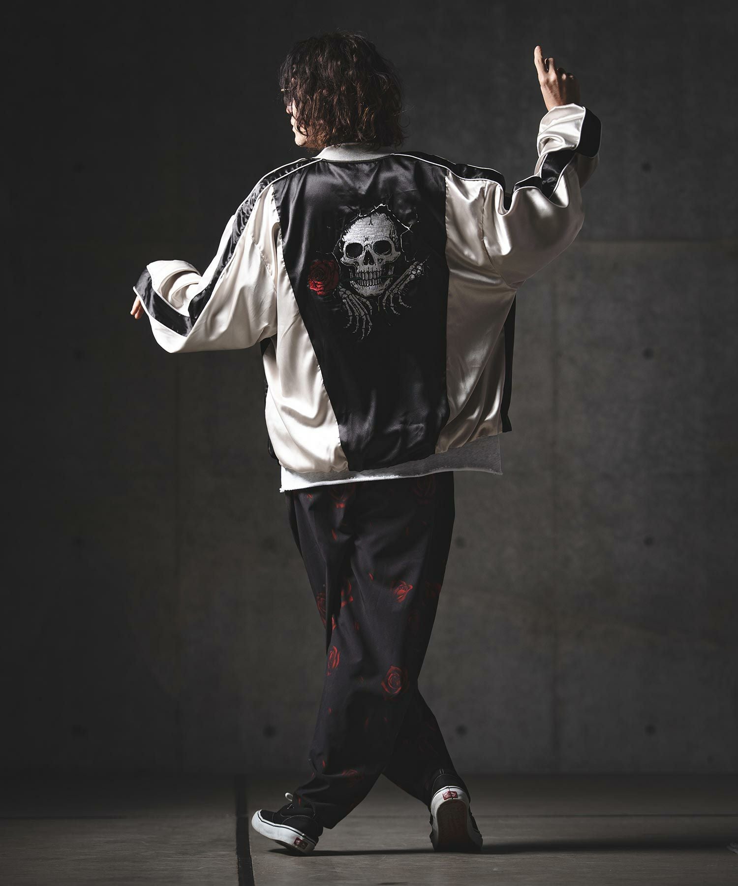 【GLIMCLAP(グリムクラップ)】スーベニアジャケット 30%OFF【GLIMCLAP(グリムクラップ)】Stand collar souvenir jacket