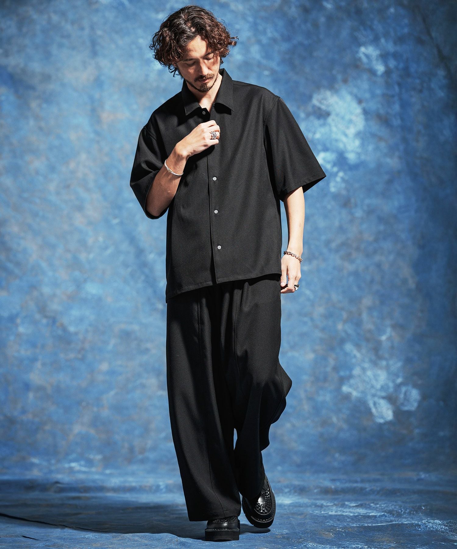 Jih Nunc(ジーヌンク)】ストレッチルーズシルエットハーフスリーブ