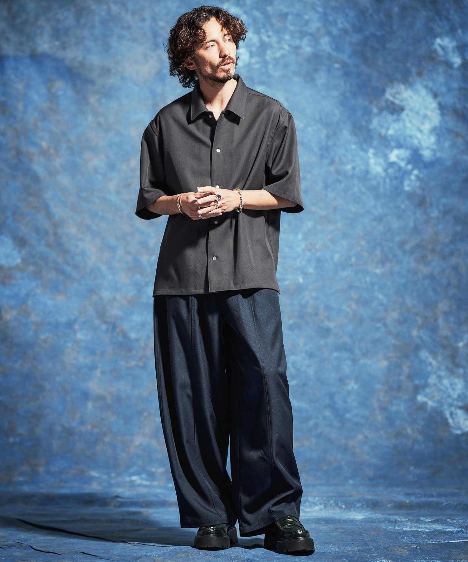 Jih Nunc(ジーヌンク)】ストレッチルーズシルエットハーフスリーブ