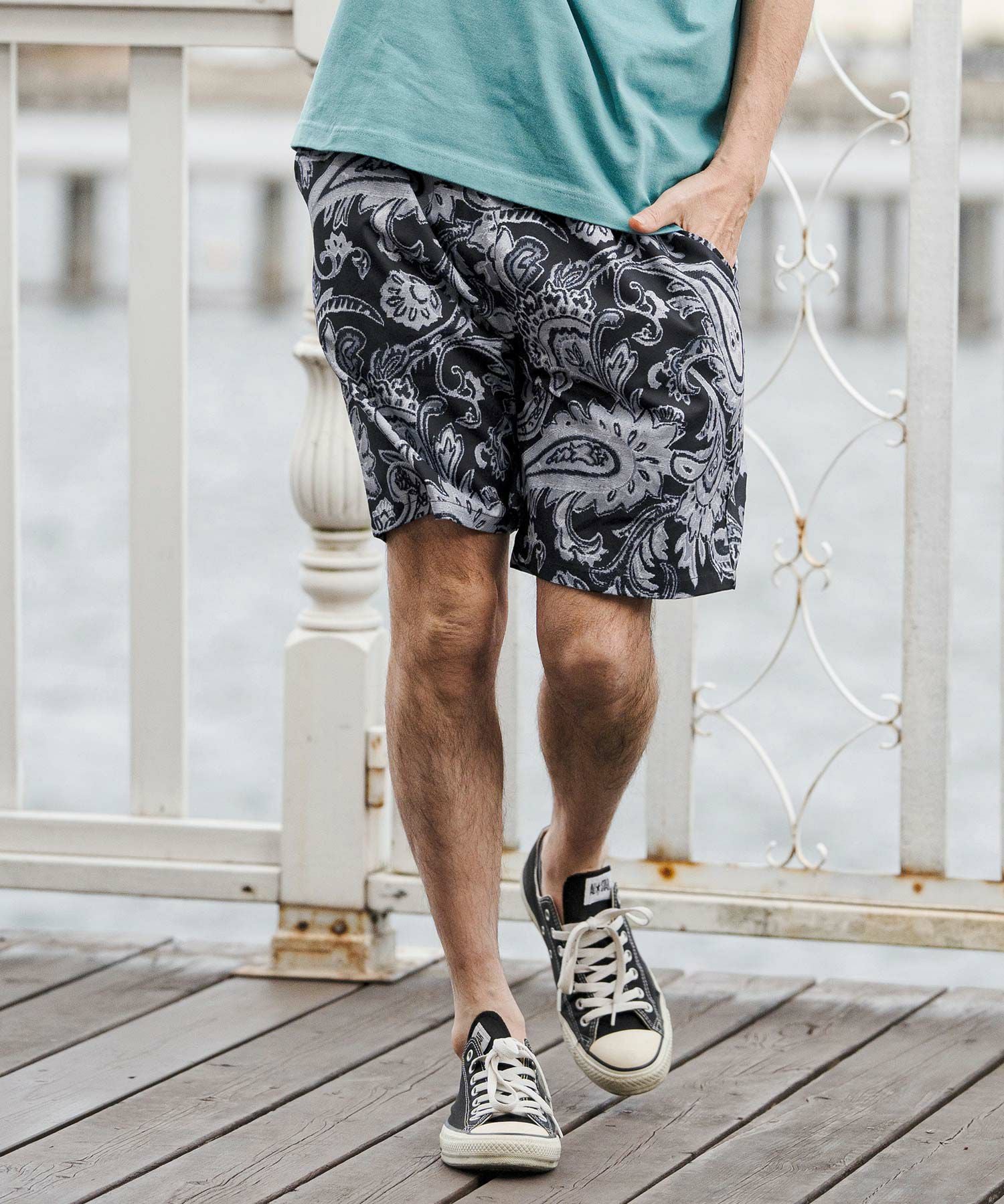 CAMBIO(カンビオ)】Lightweight Fabric Classic Paisley Short Pants