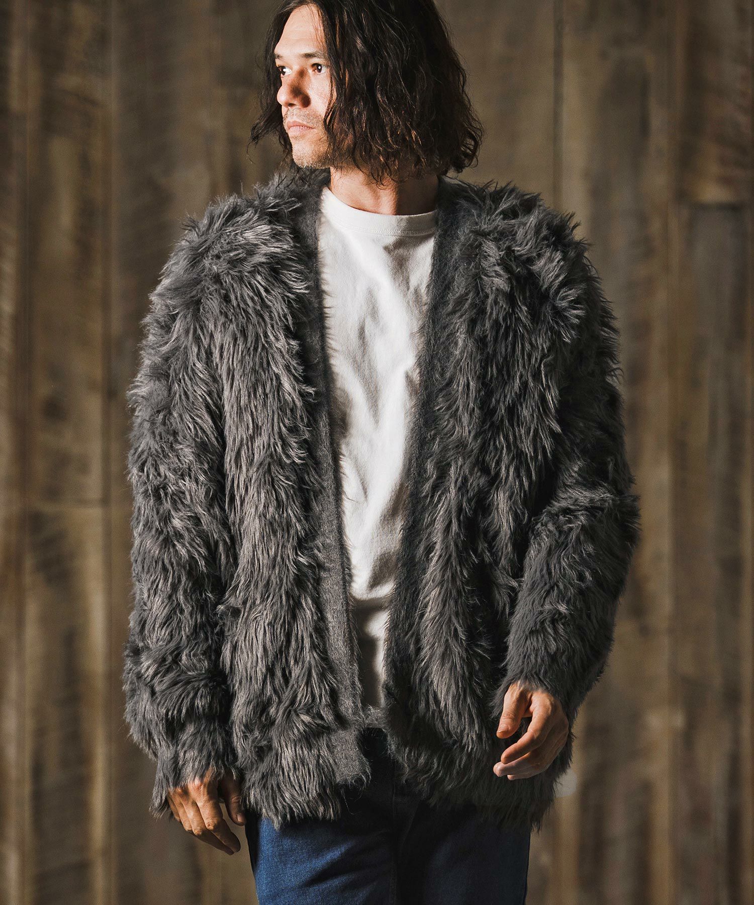 Glim Clap ブラックファーカーディガン 30%OFF【GLIMCLAP(グリムクラップ)】Feather yarn Button less