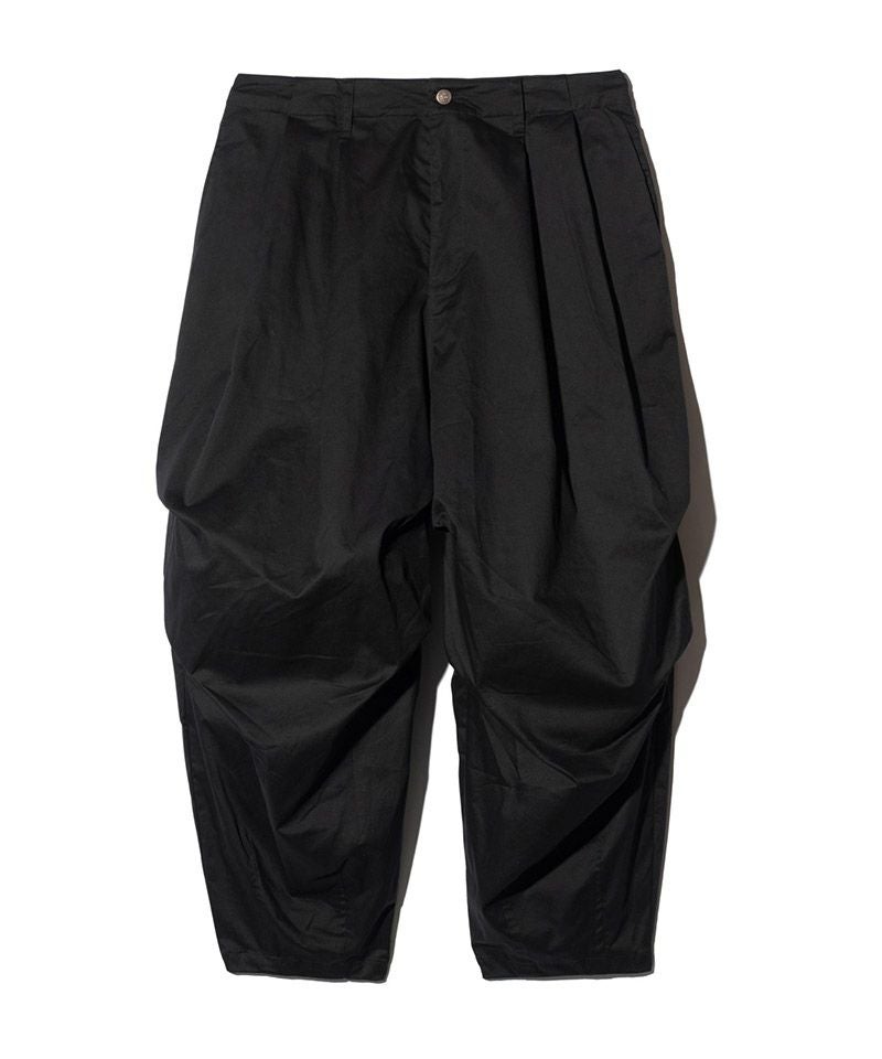 glamb(グラム)】Shadow Stripe Tapered Slacks シャドーストライプ