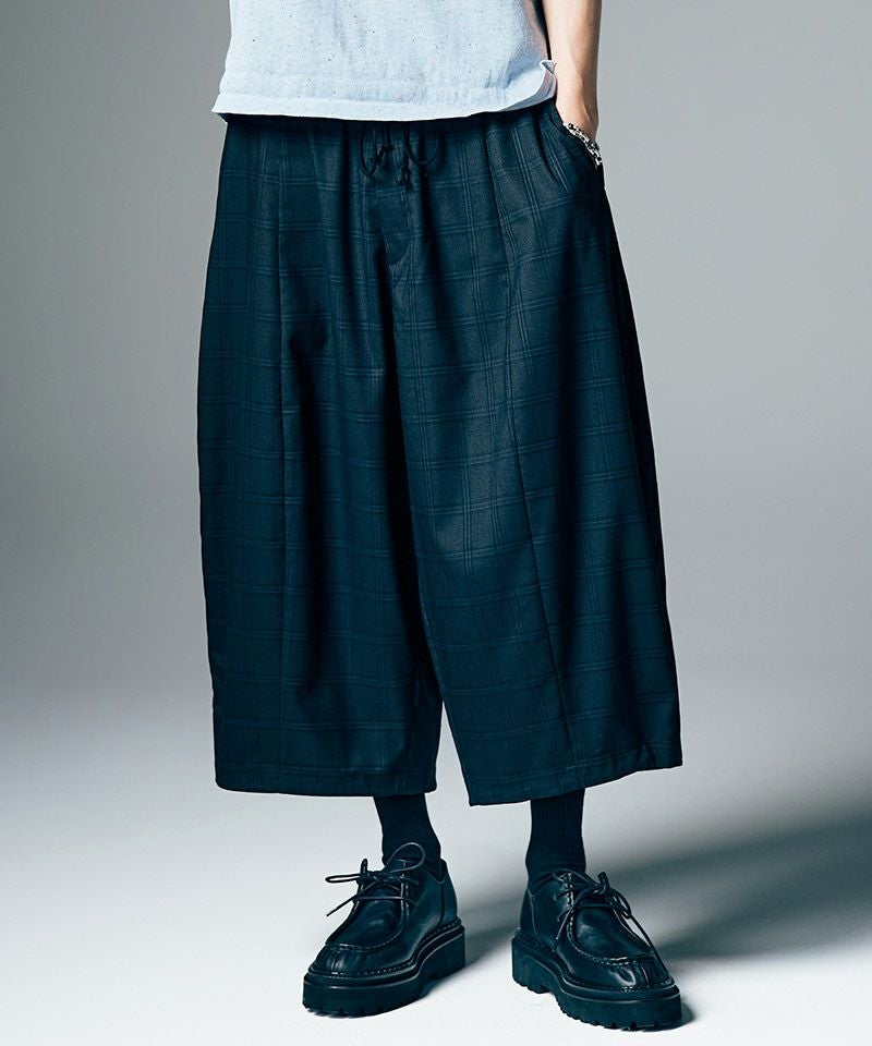 glamb(グラム)】Balloon Cropped Slacks バルーンクロップドスラックス
