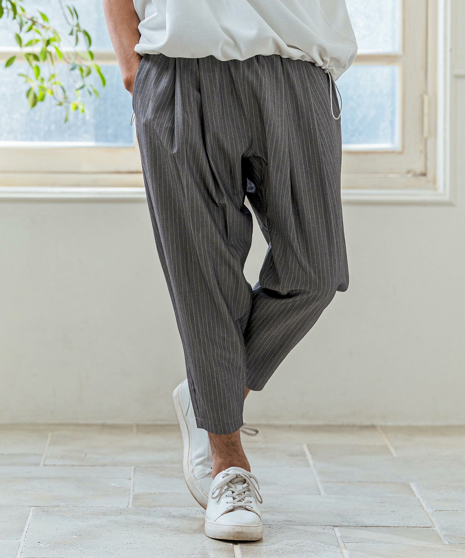 Magine(マージン)】Pinstripe TR Stretch Easy Tapered Pants