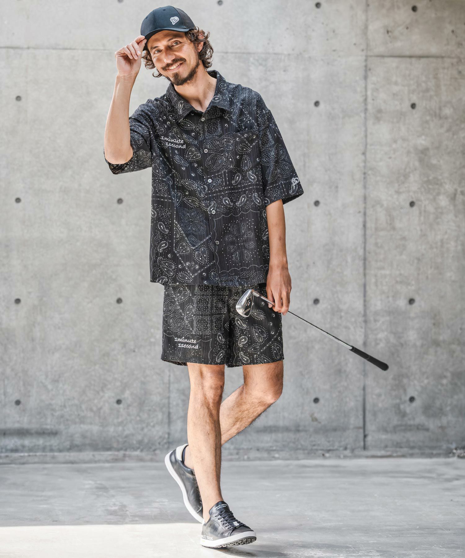 【1minute 1second(ワンミニットワンセカンド)】ショートパンツ 1minute 1second(ワンミニットワンセカンド)】bandana print shrink