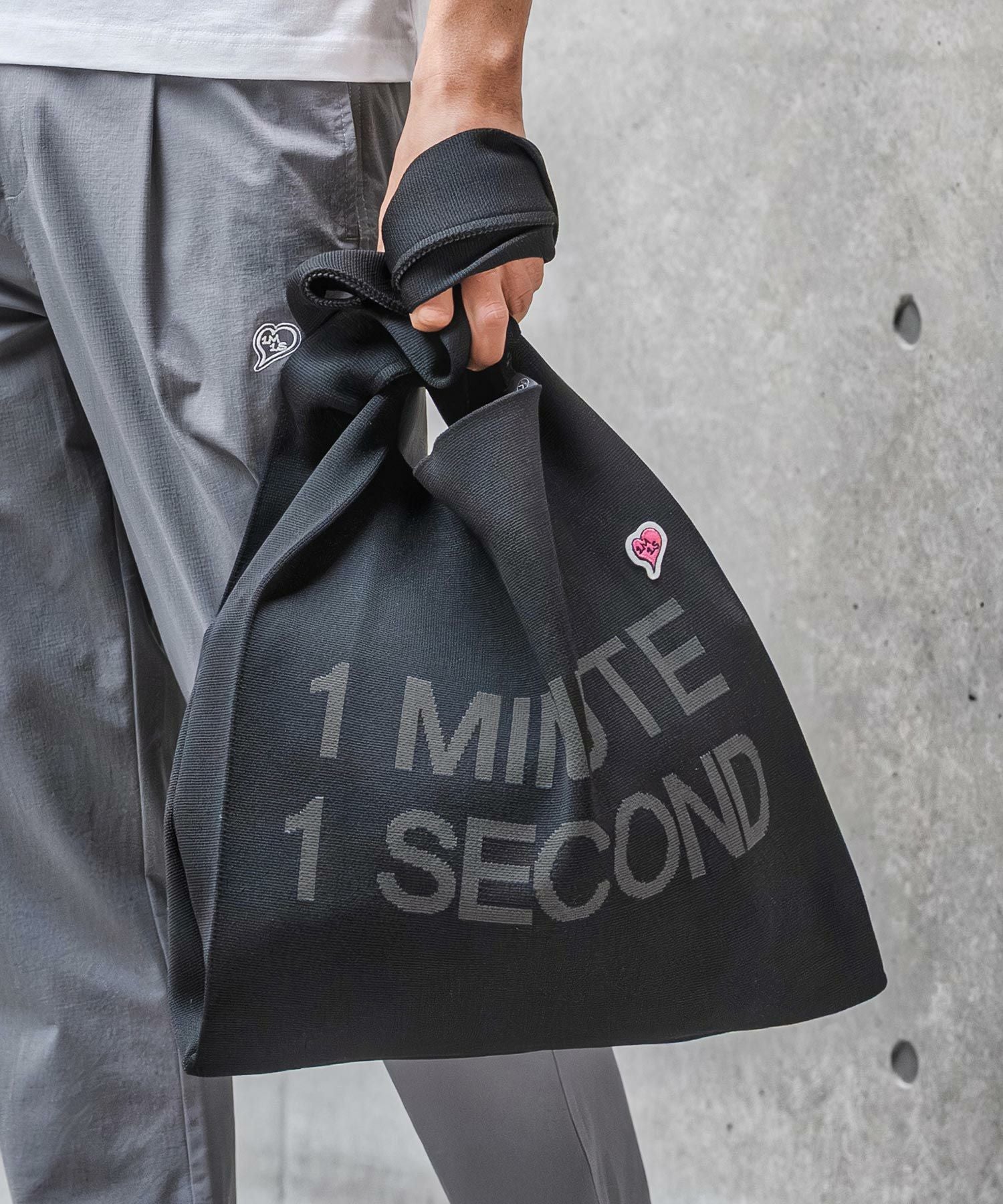 1minute 1second(ワンミニットワンセカンド)】1MINUTE 1SECOND logo