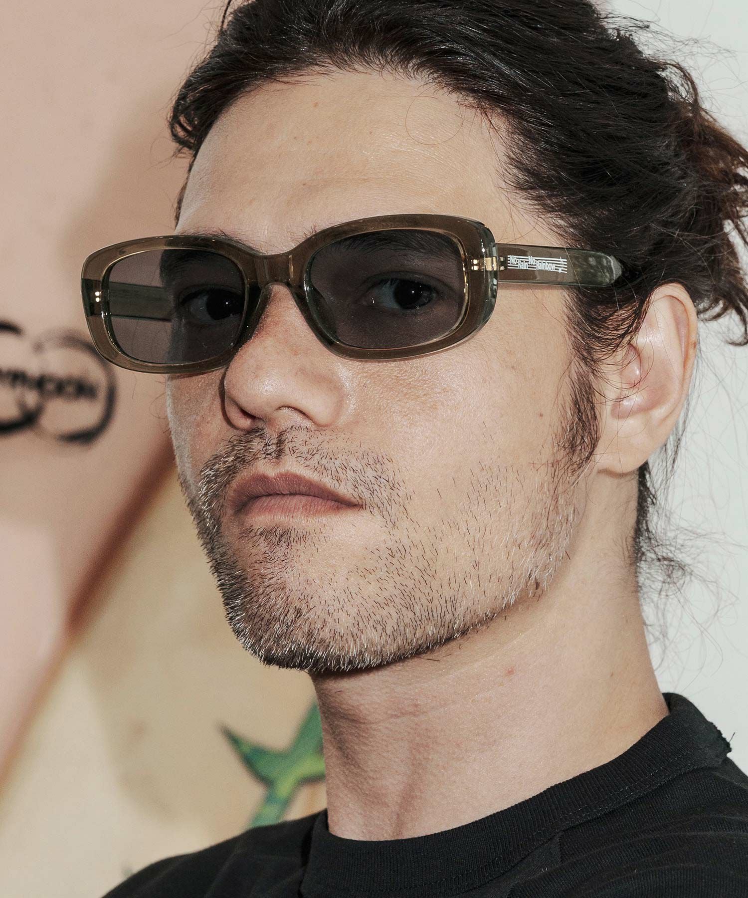 clear khaki×LT.smoke