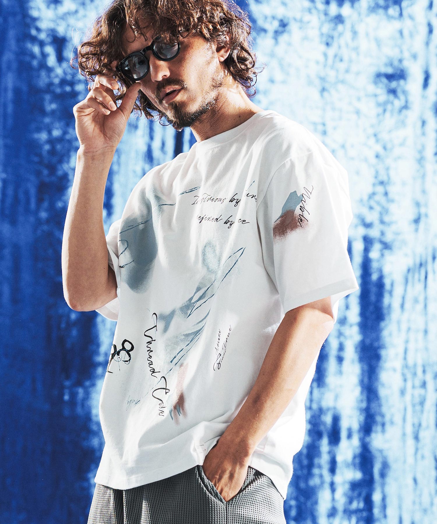 ANGENEHM(アンゲネーム)】Artful Retro Graphic T-shirt Tシャツ(AG06