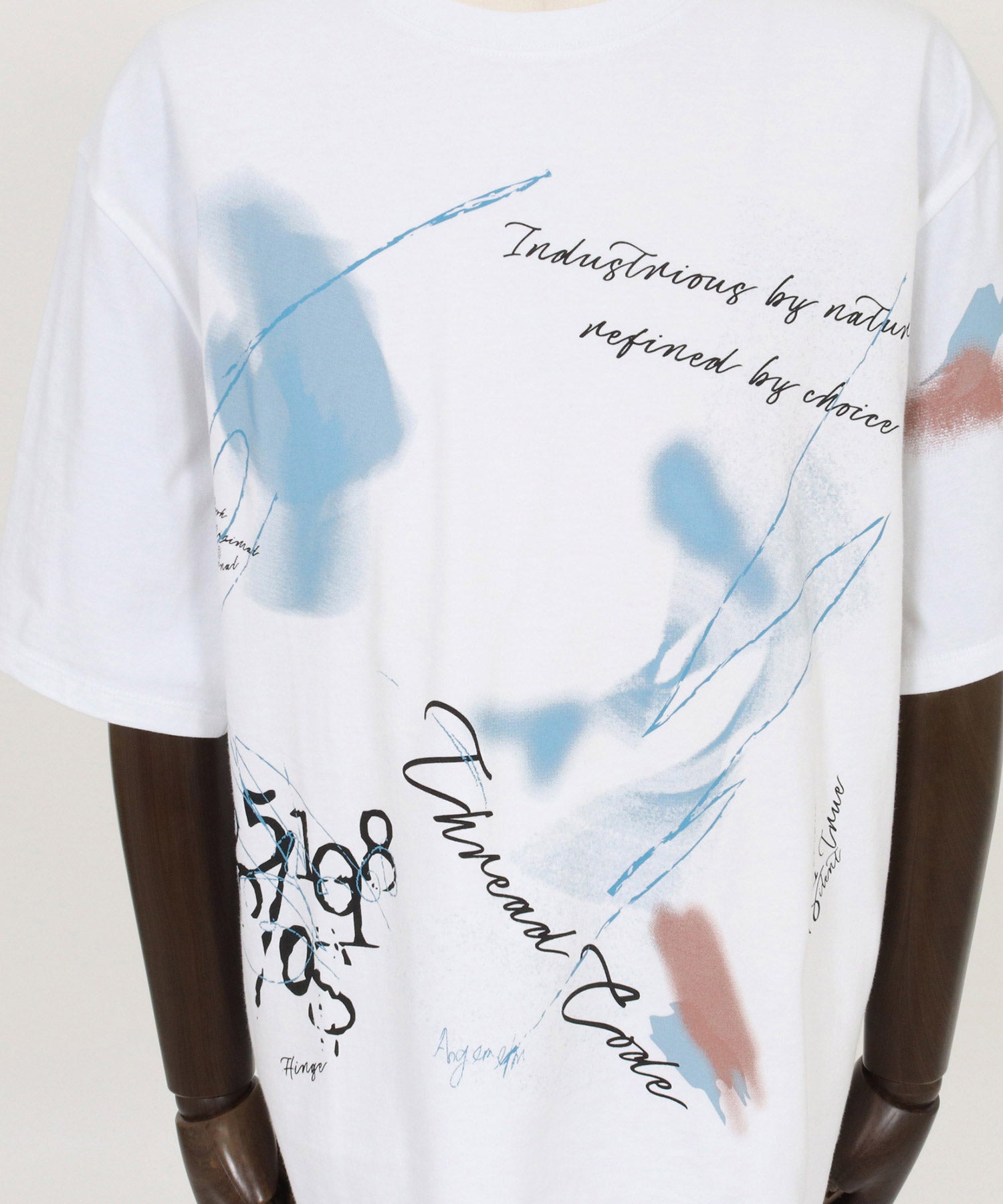 ANGENEHM(アンゲネーム)】Artful Retro Graphic T-shirt Tシャツ(AG06