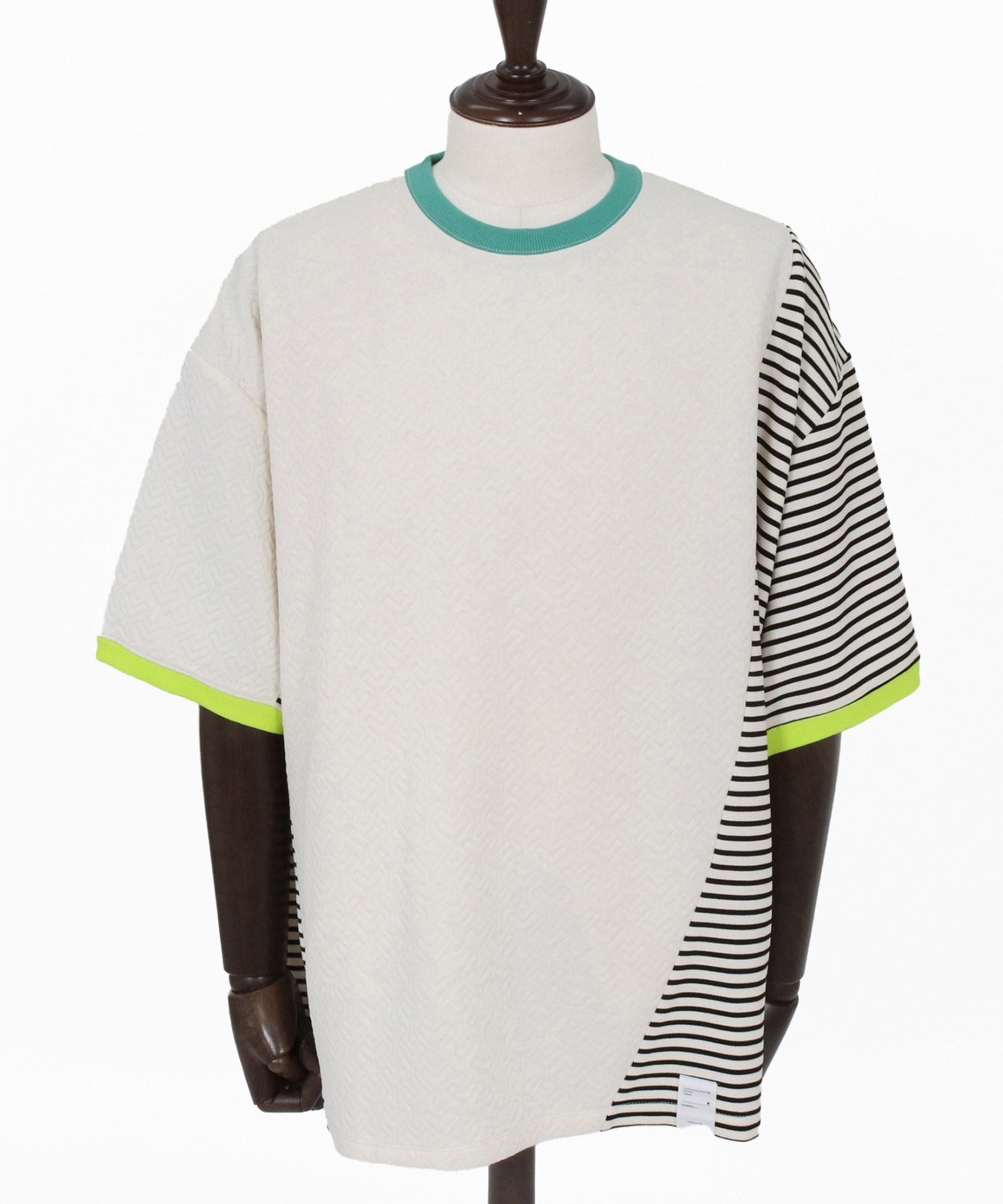 ANGENEHM(アンゲネーム)】Border × Jacquard Switch & Trim Rib Design