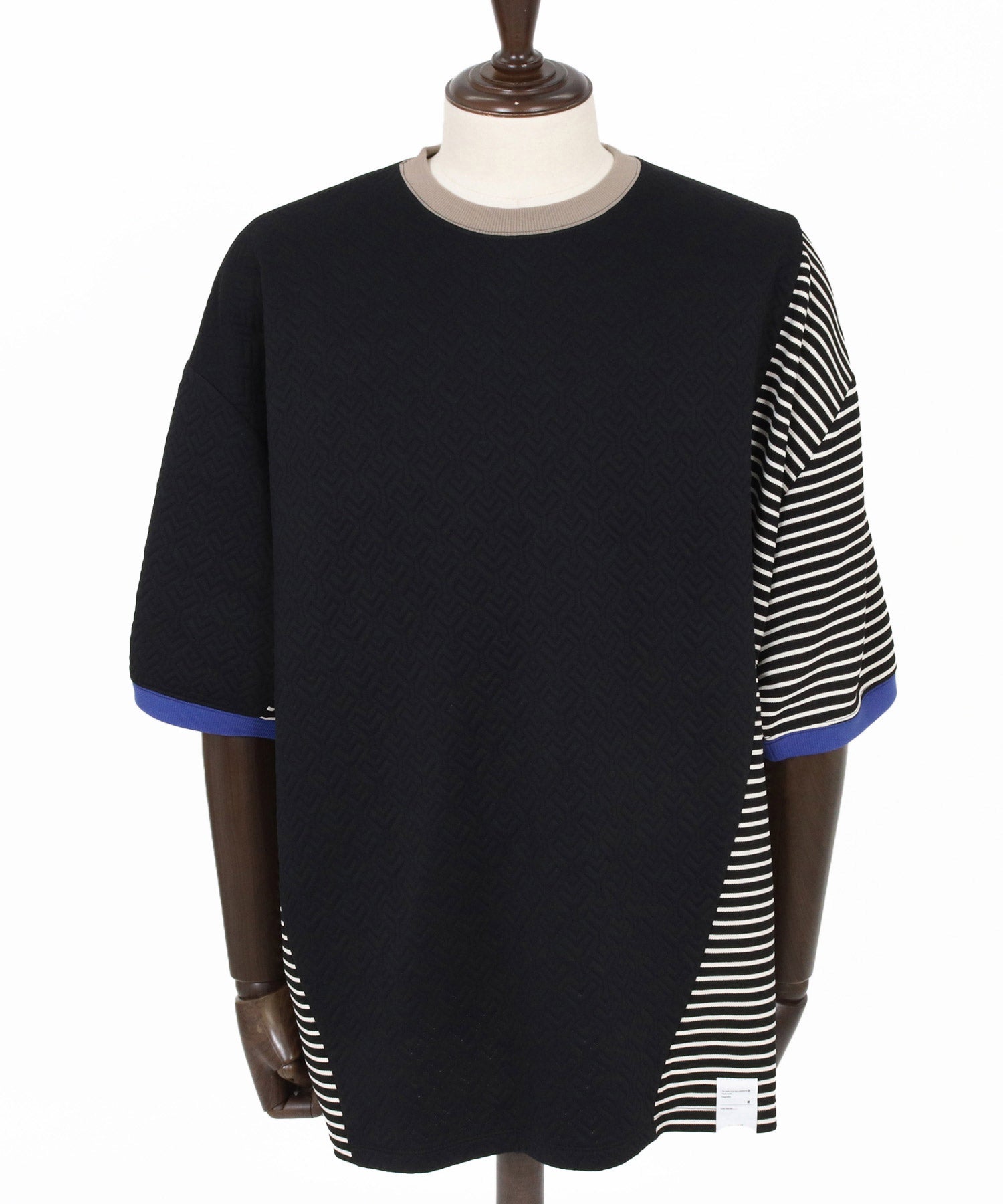 ANGENEHM(アンゲネーム)】Border × Jacquard Switch & Trim Rib Design