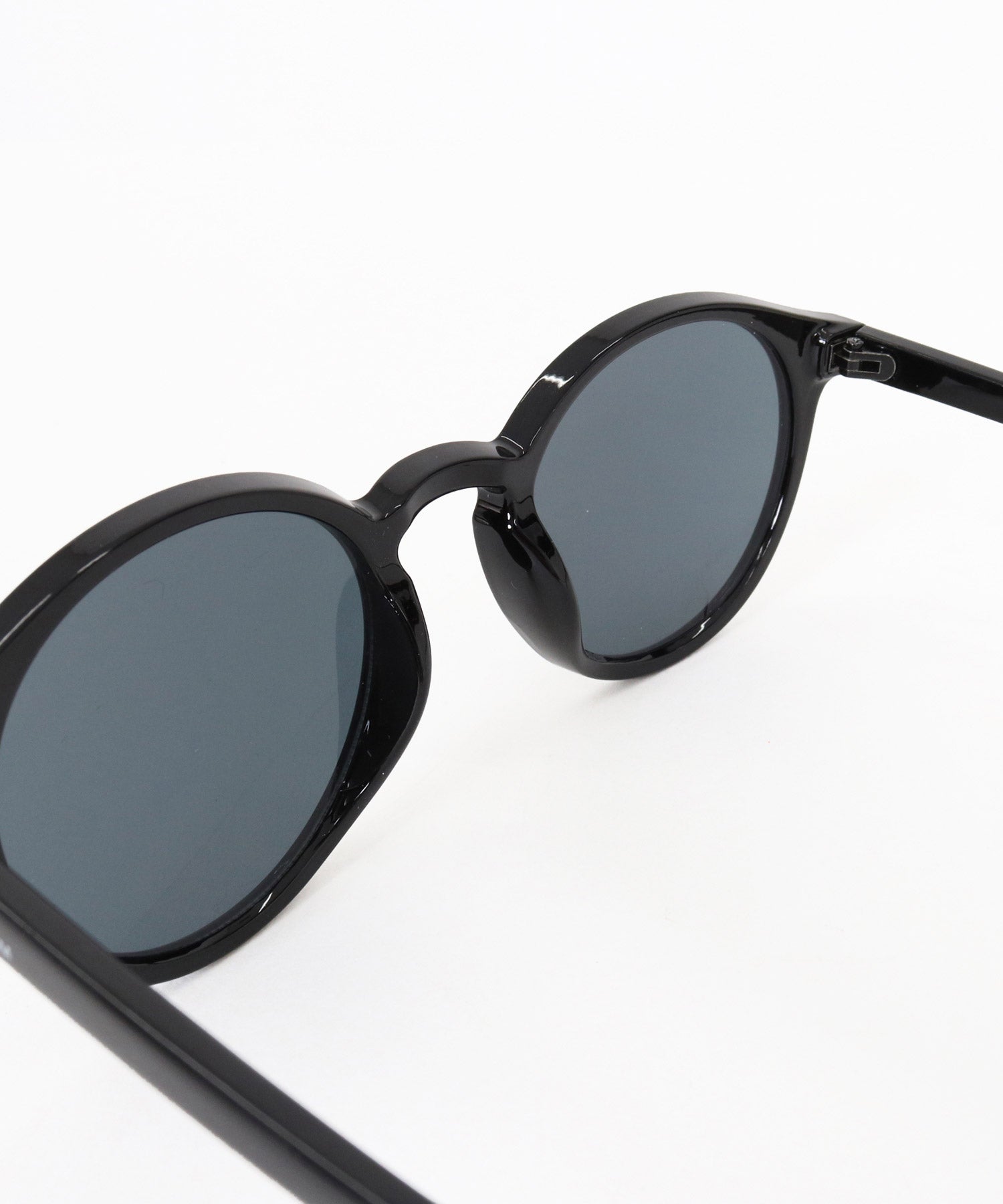 30%OFF【ANGENEHM(アンゲネーム)】Clear Tone Boston Sunglasses