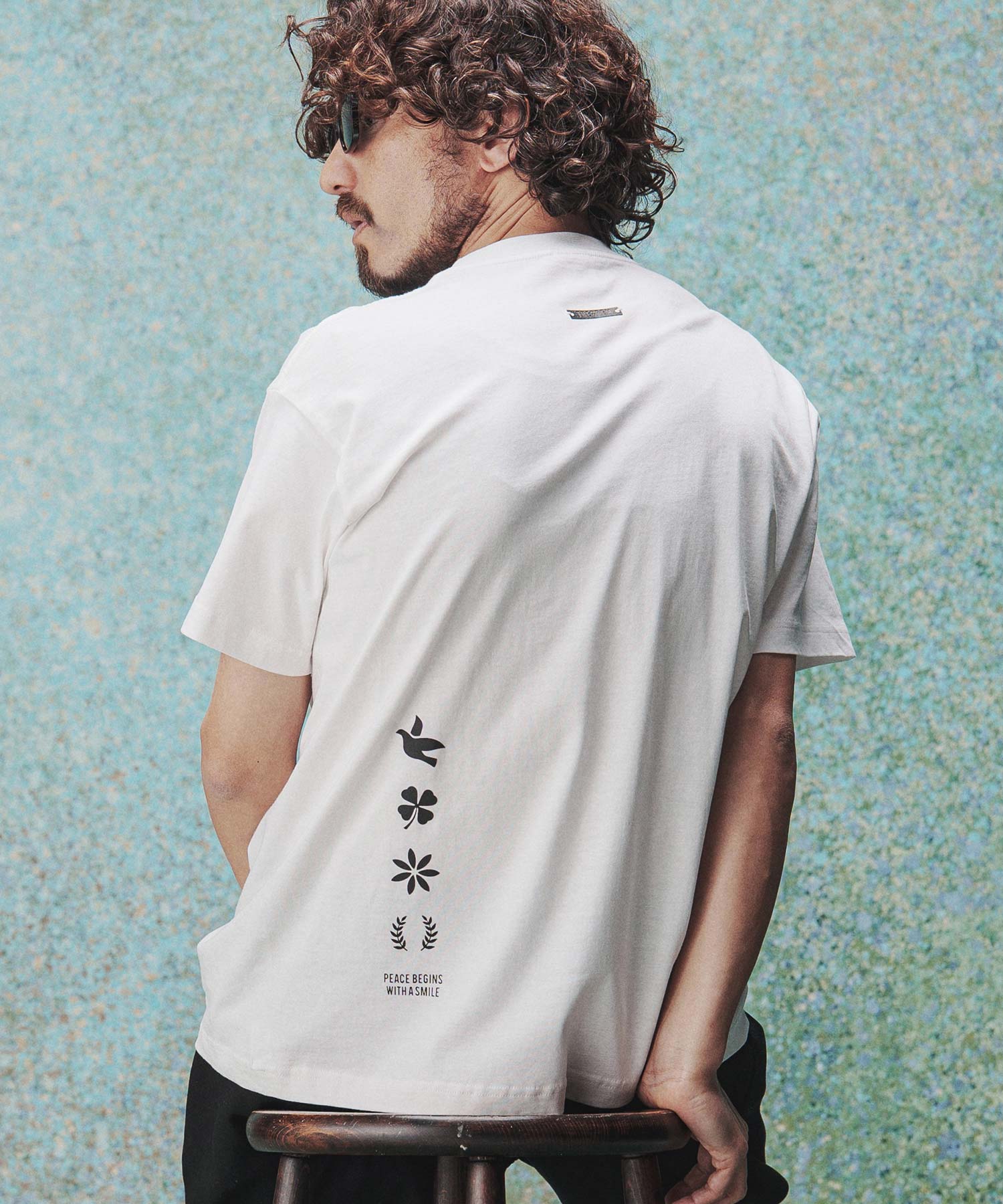 THEOREM(セオレム)】Printed Tee（DISARM）Tシャツ(TRM26-T050S