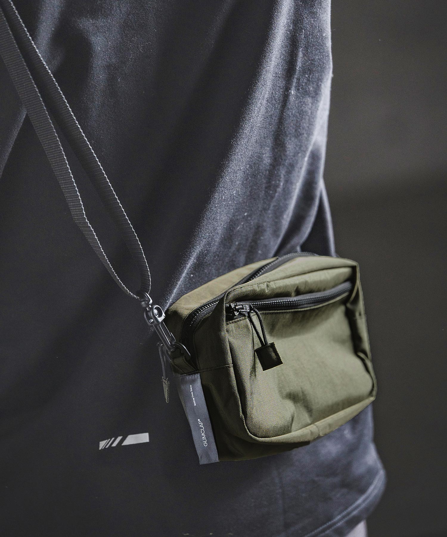GLIMCLAP(グリムクラップ)】Nylon Fabric Compact Body Pack ボディ