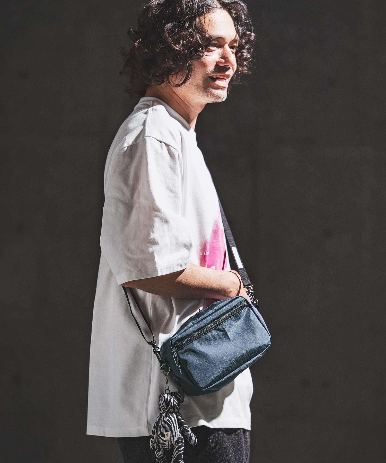 GLIMCLAP(グリムクラップ)】Nylon Fabric Compact Body Pack ボディ