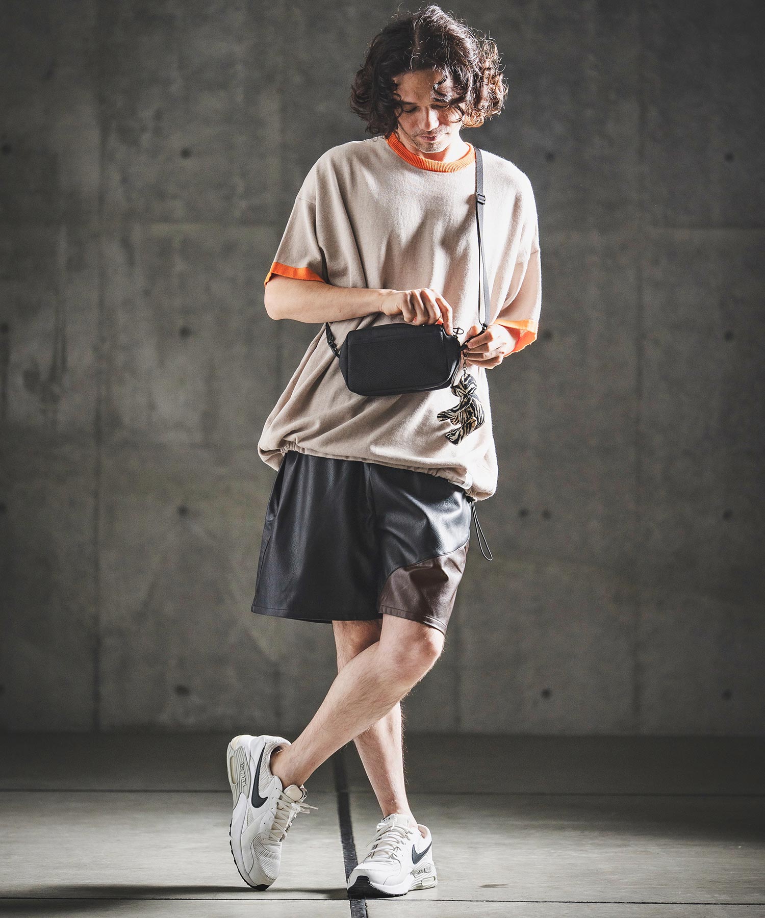 GLIMCLAP(グリムクラップ)】Synthetic Leather Shorts レザーショート