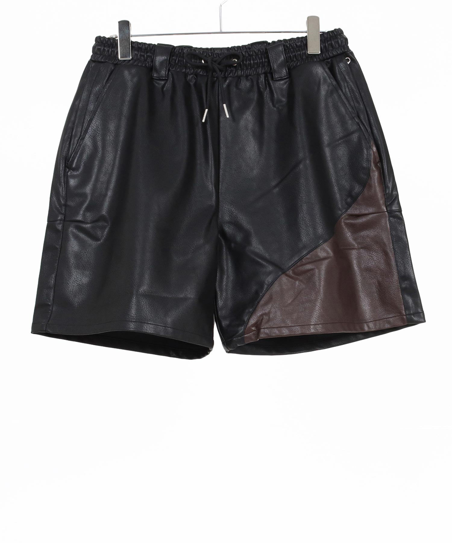 GLIMCLAP(グリムクラップ)】Synthetic Leather Shorts レザーショート