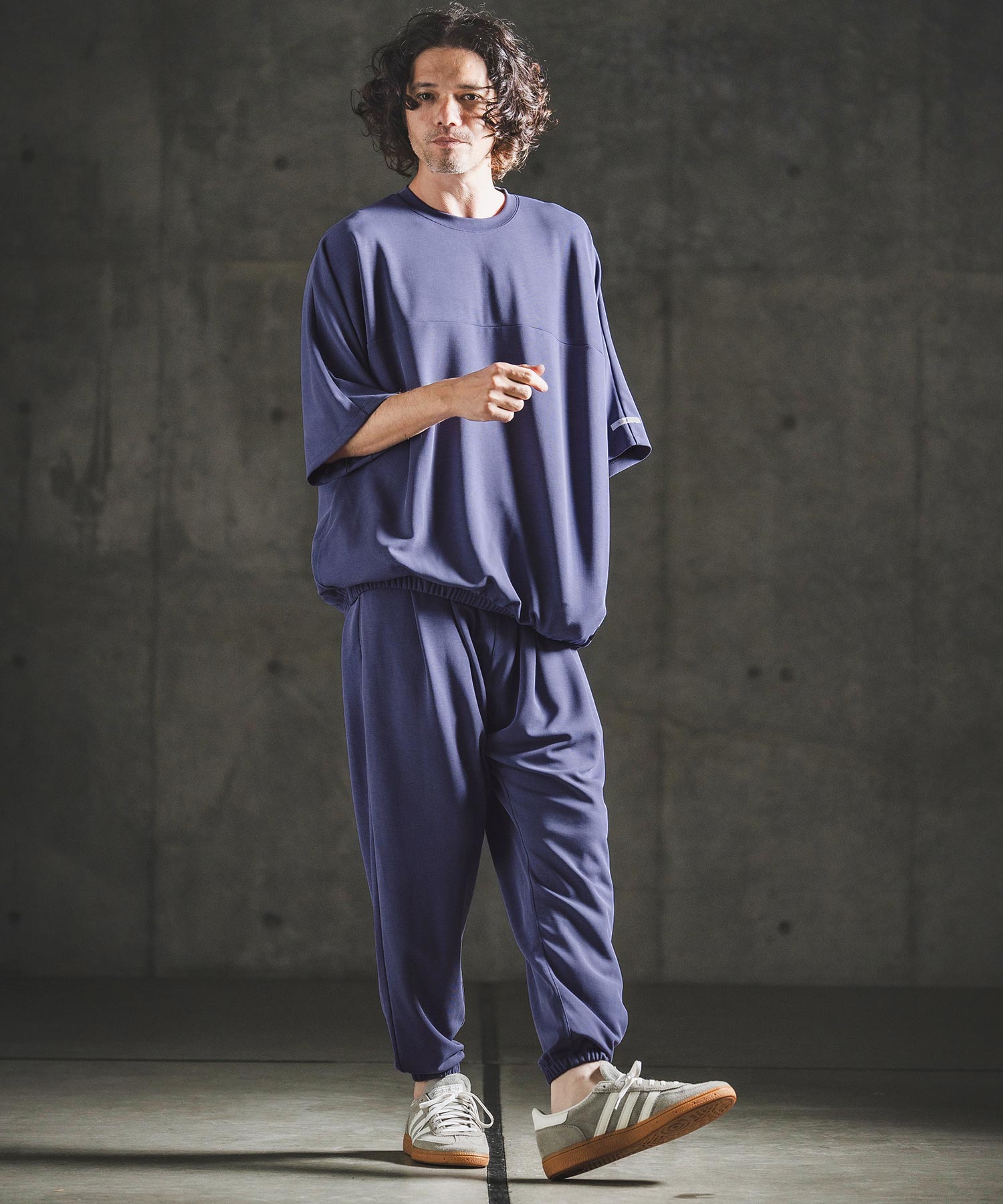 GLIMCLAP(グリムクラップ)】Fluid Smooth Gathered Hem Pants ジョガー